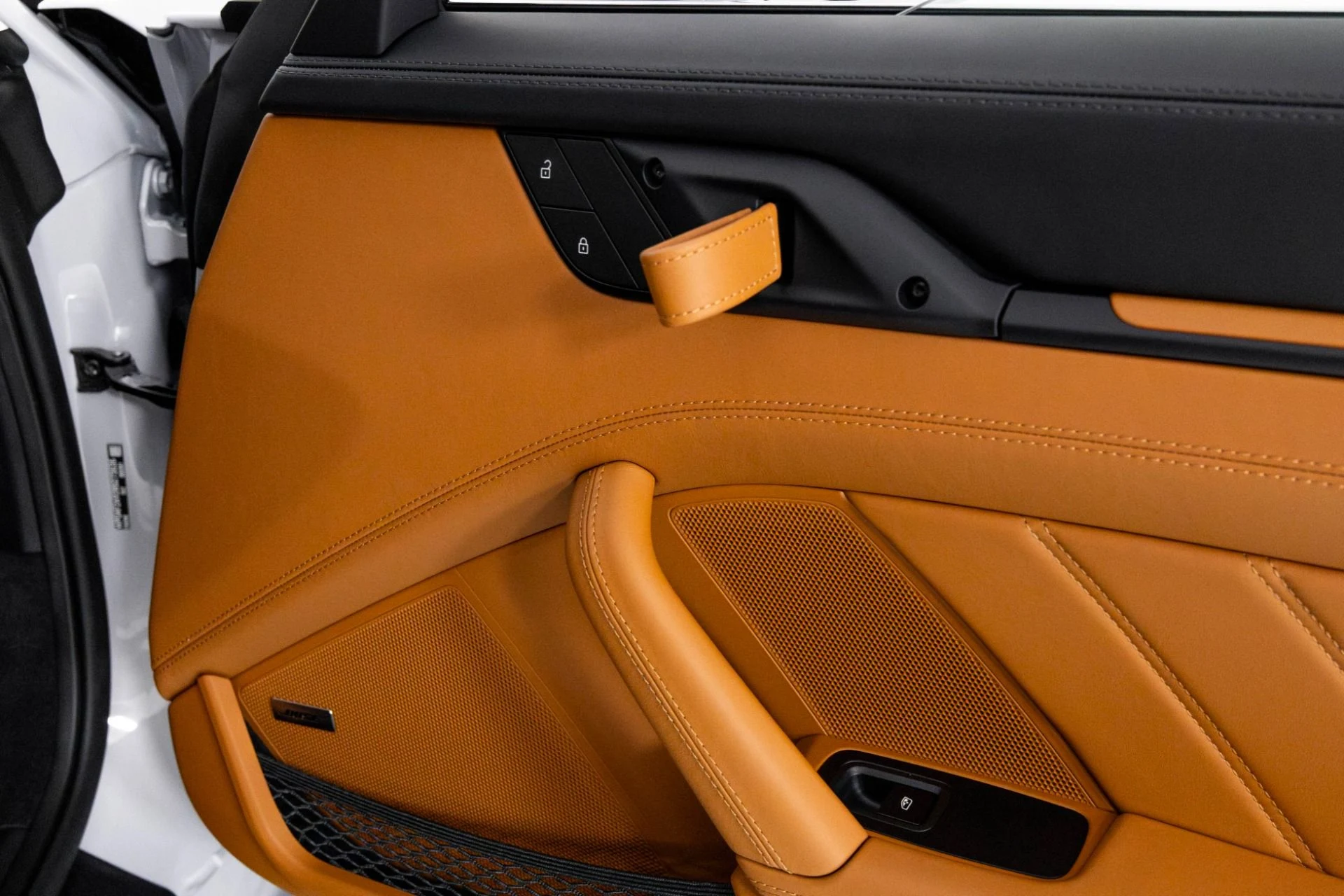 mph045_2452452362_Used_2024_Porsche_911_ST_1762299742_a075808afc