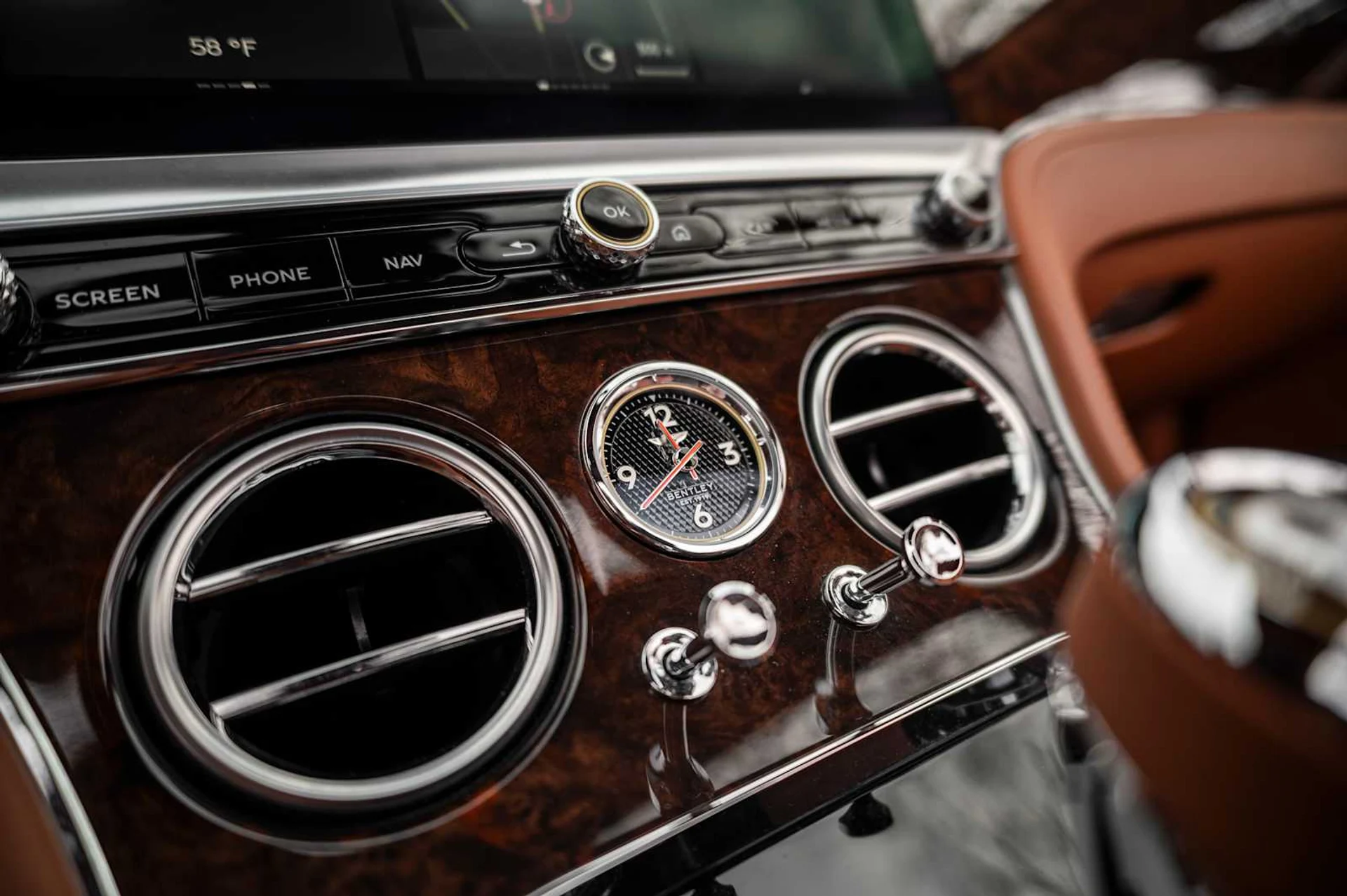 mph045_24529521_2abe867a388c5527c9e9e074e430c38cx_c15d174232