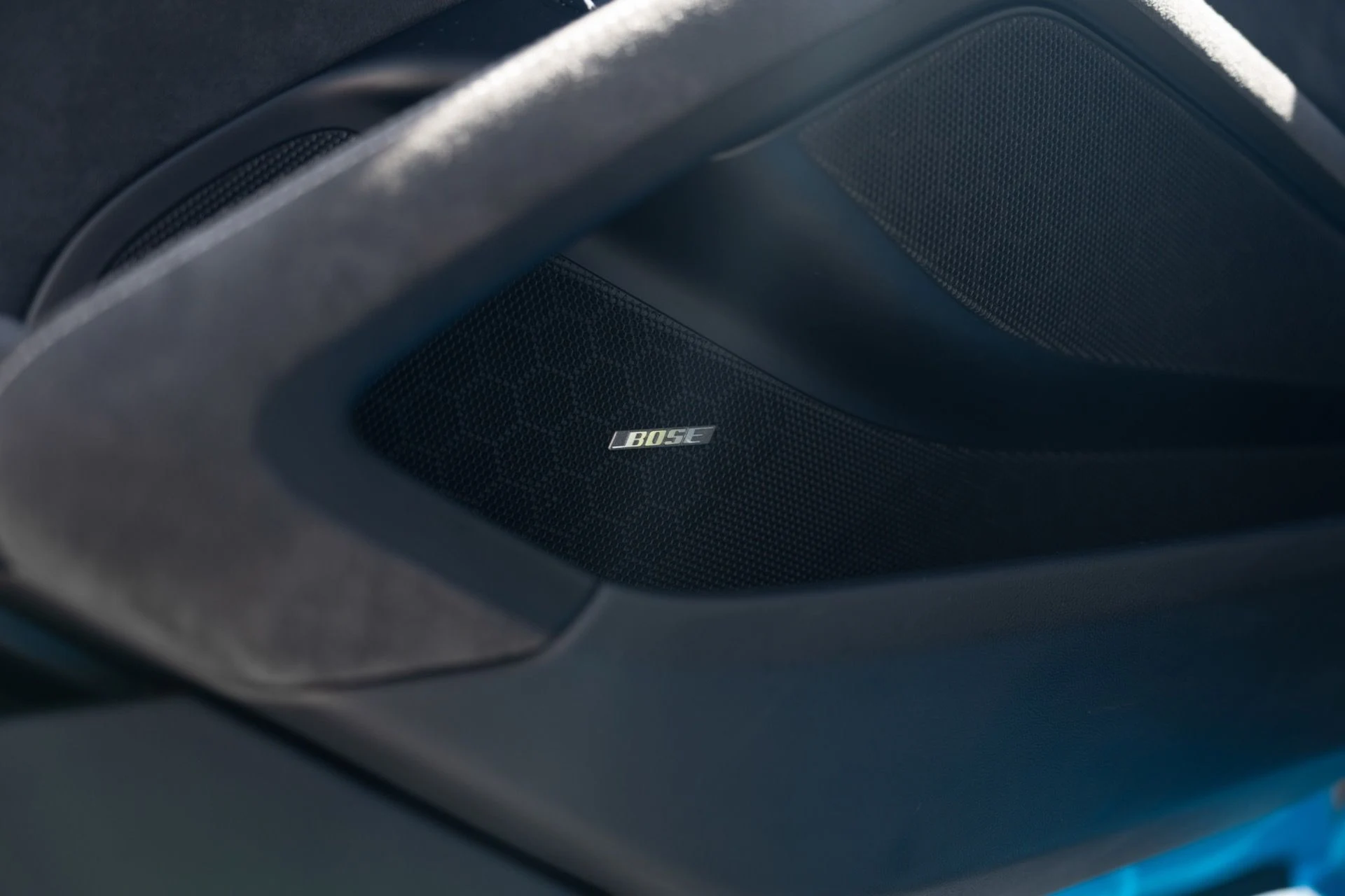 mph045_2466364529_Used_2018_Porsche_911_GT_2_RS_1791309742_5431fd7bed