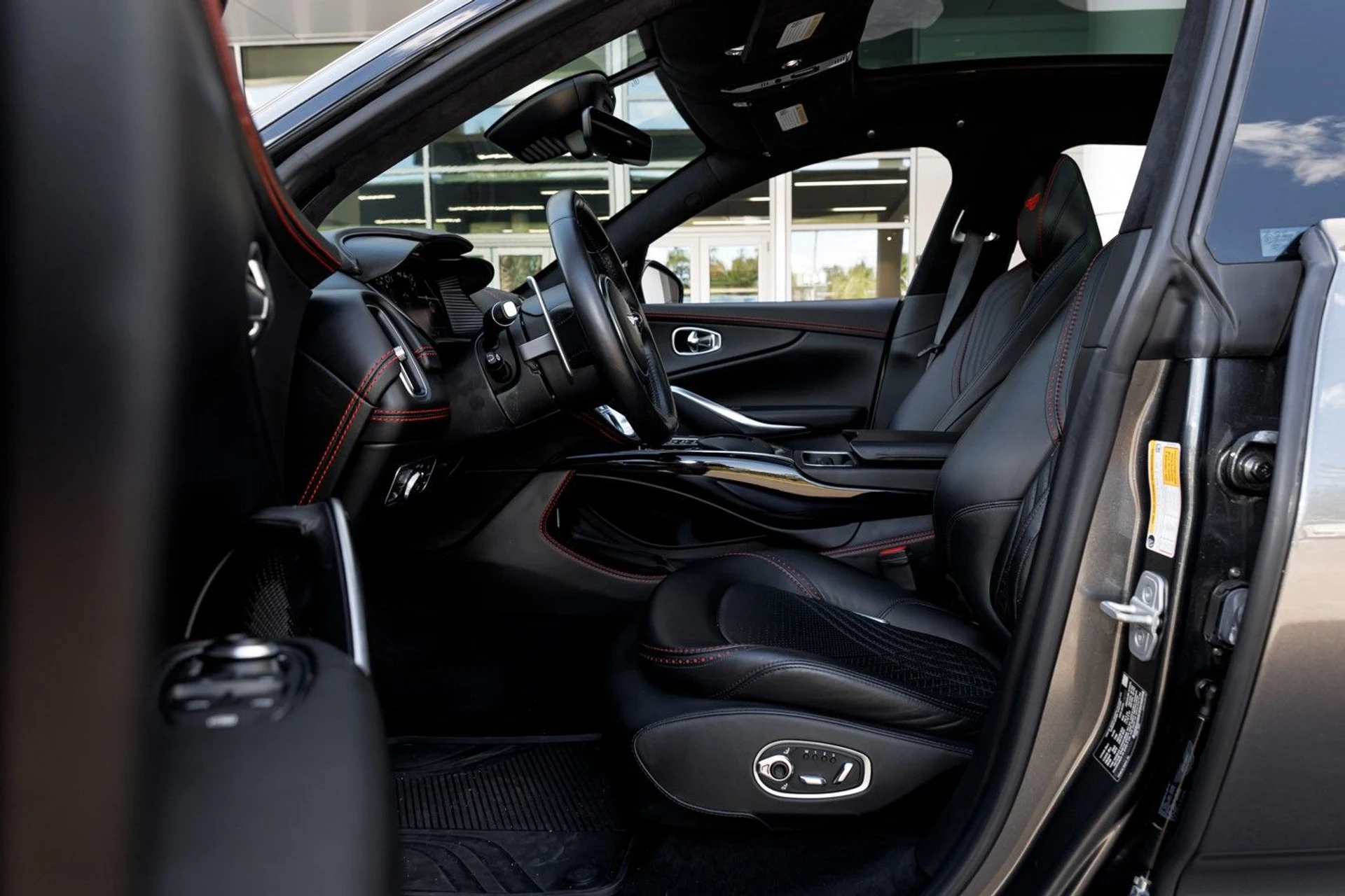 mph045_2467340693_Used_2021_Aston_Martin_DBX_4990b580c0