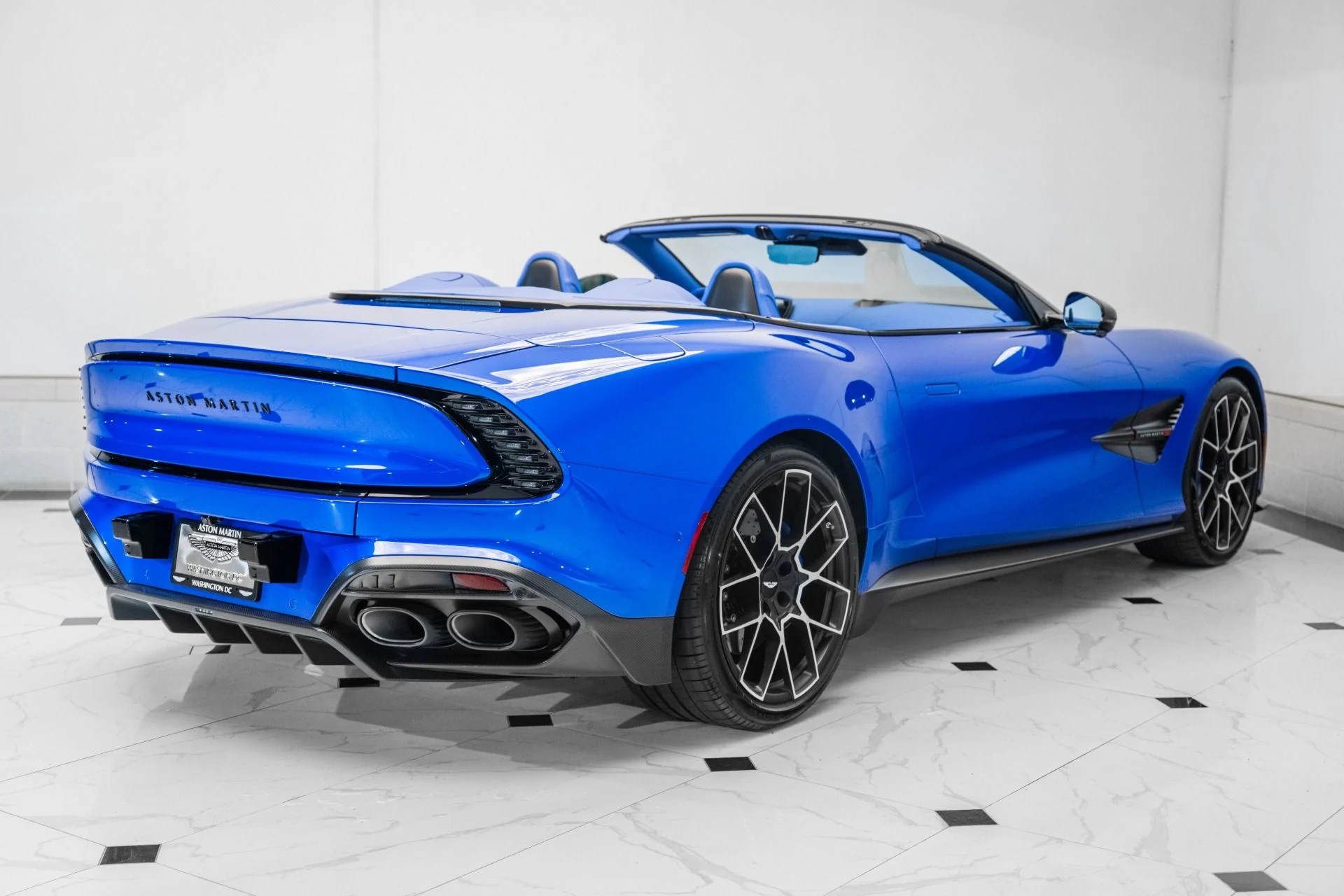 mph045_2467932370_New_2026_Aston_Martin_Vanquish_Volante_CALL_TO_ORDER_1759249263_9e9c390fbd