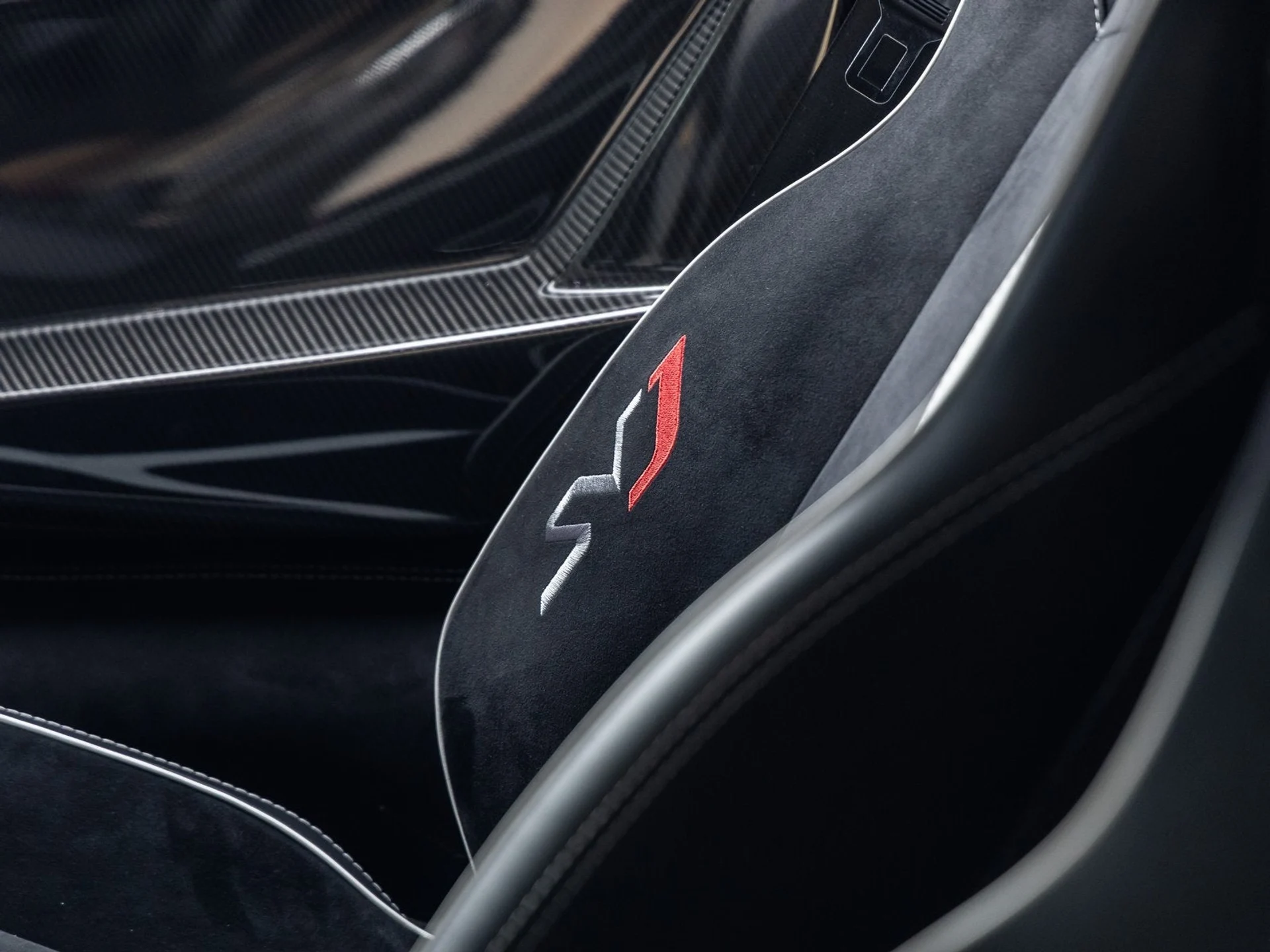 mph045_2467943418_46_b4a94e9635