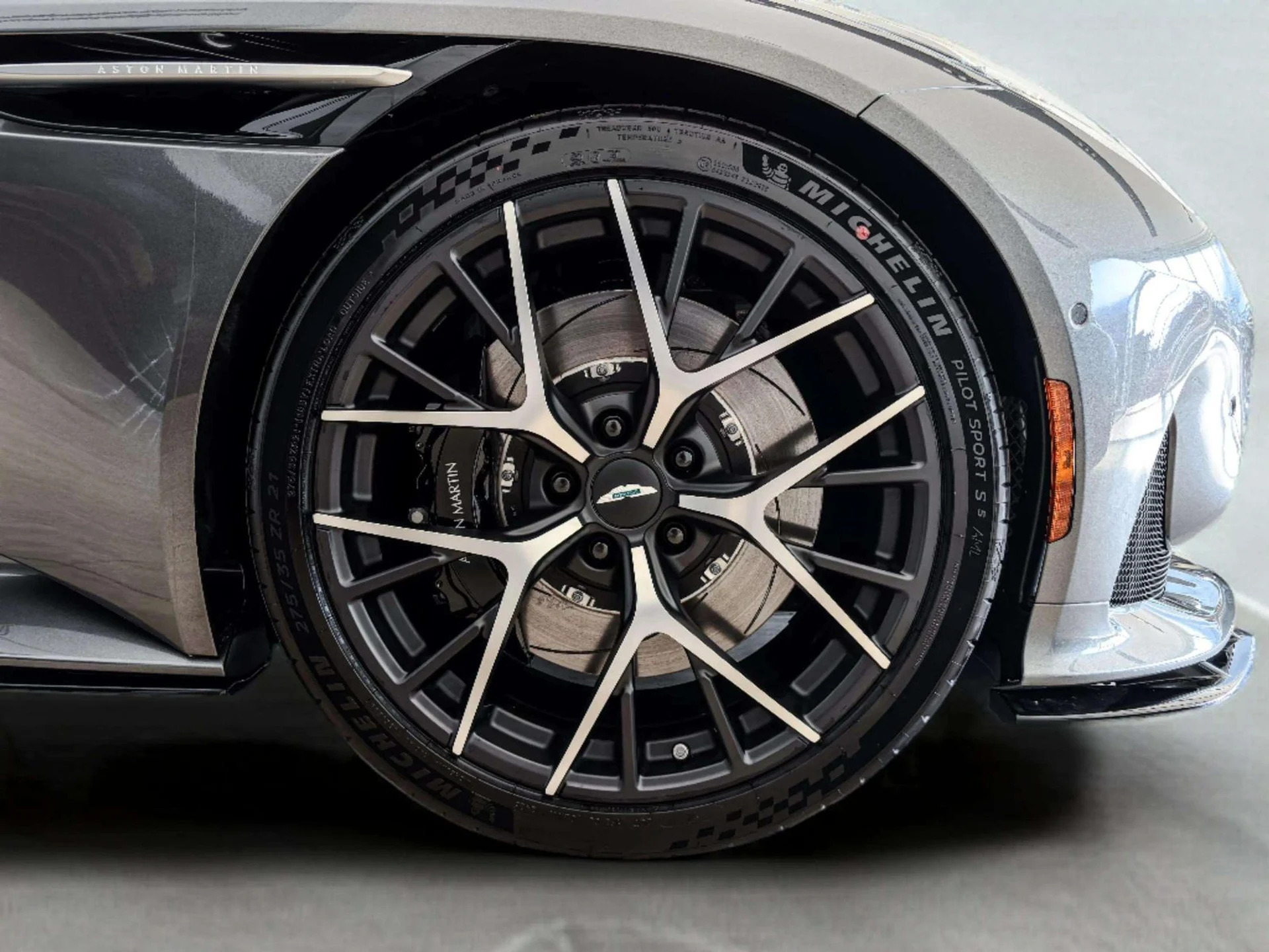 mph045_2471639369_bb88b967_4cbd_4717_a690_3626607ecbf4_f26049fc0a