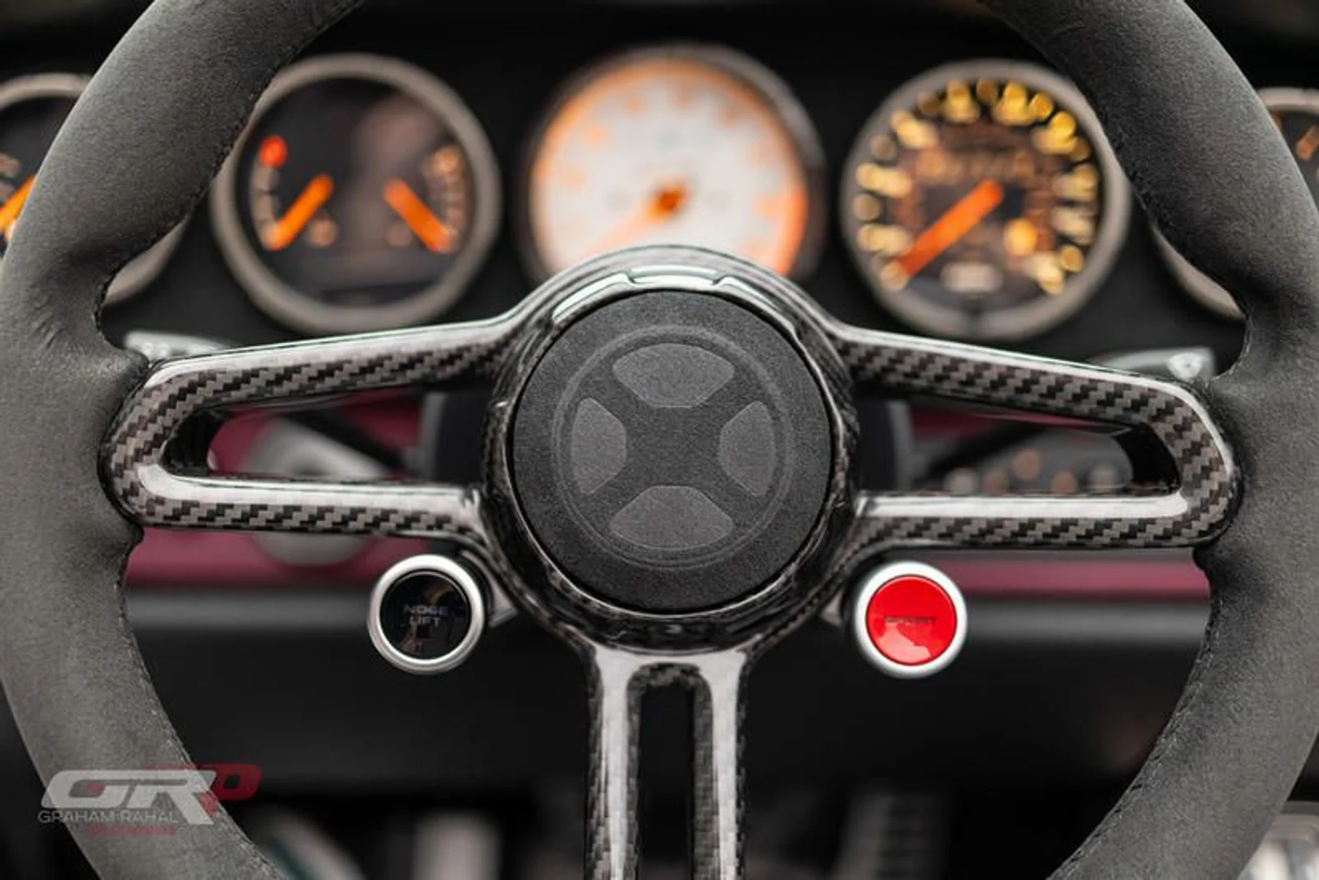 mph045_2483093322_7_A20_B0_EC_7_E0_F_4_EFA_A9_F6_9452_DF_8_C092_D_6303e514de