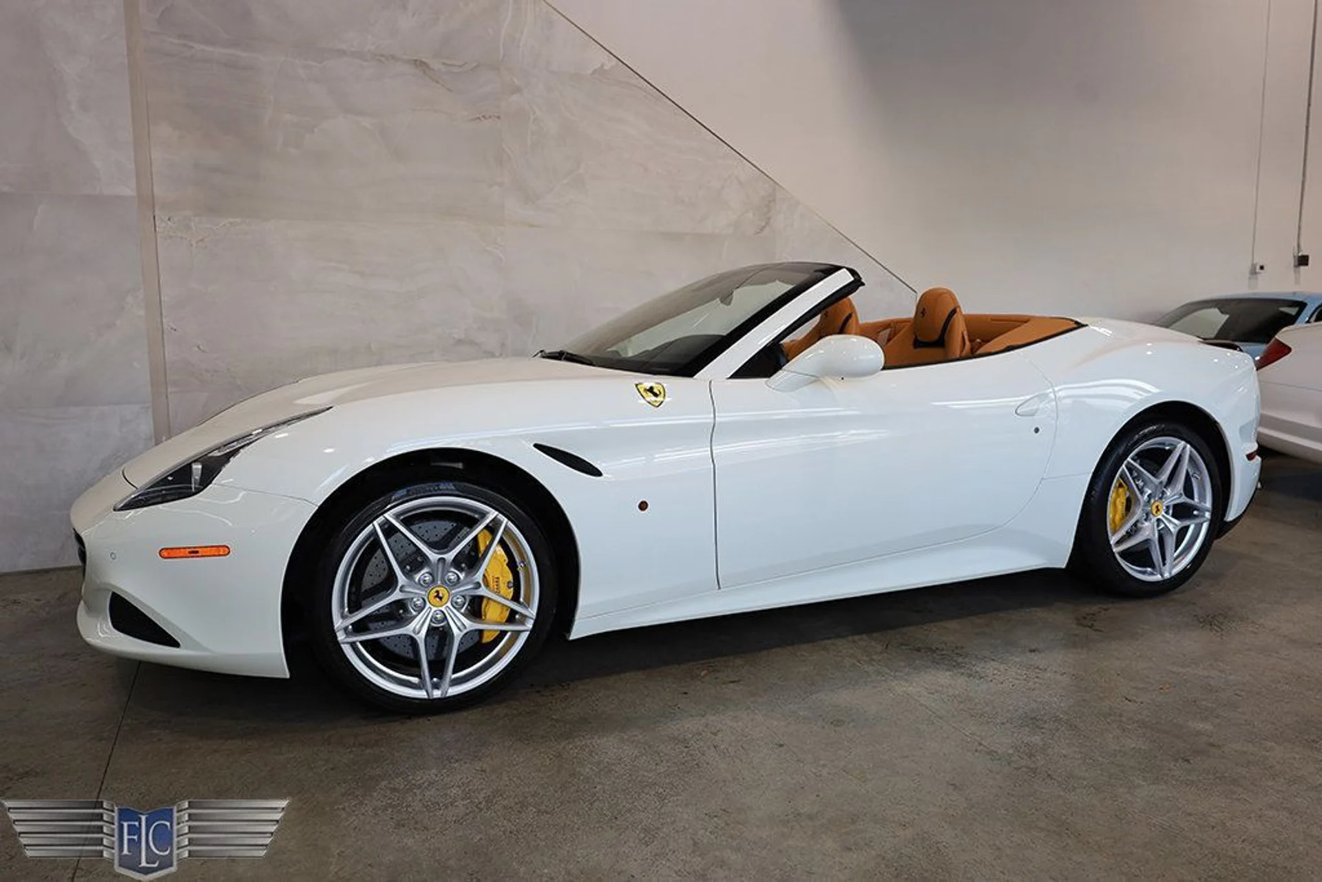 mph045_2497983539_used_2015_ferrari_california_t2drconvertible_9689_22995447_46_1024_cc70a34887