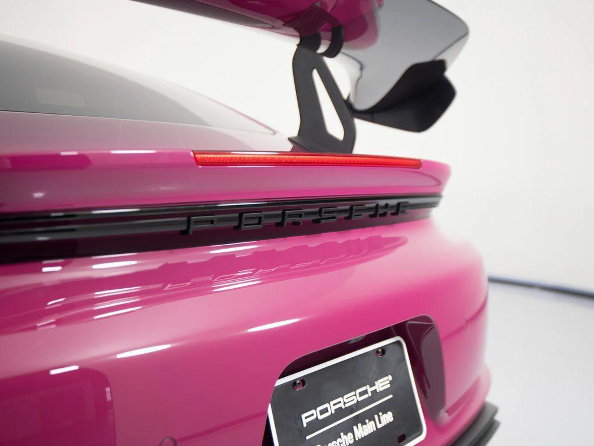 mph045_2523892740_37z_U4_Oq_Vkx_V_Hz_Sv_AAUB_0_ftqunc_e1b4d53a73