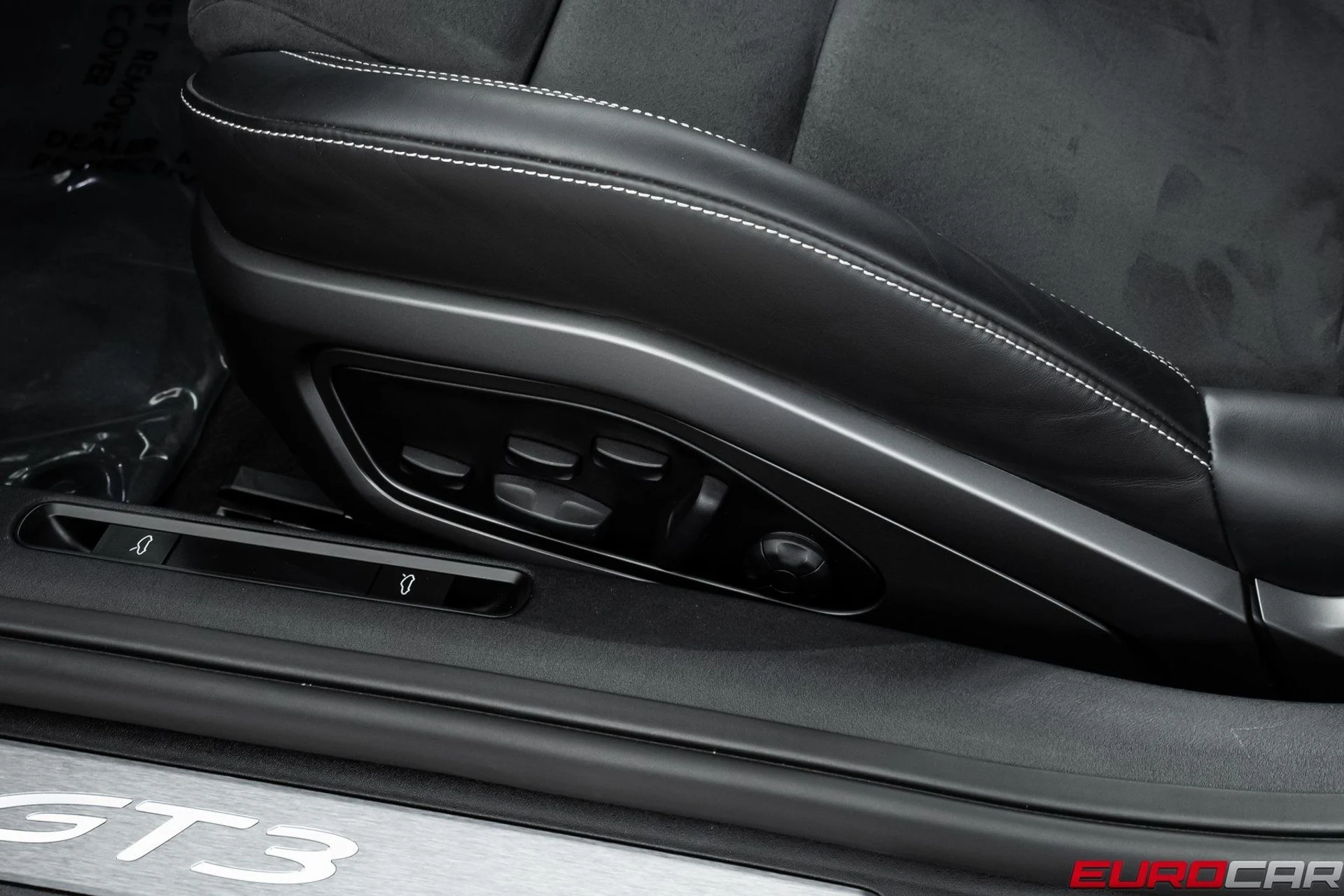 mph045_2526015121_image_46_bdd8d4323c