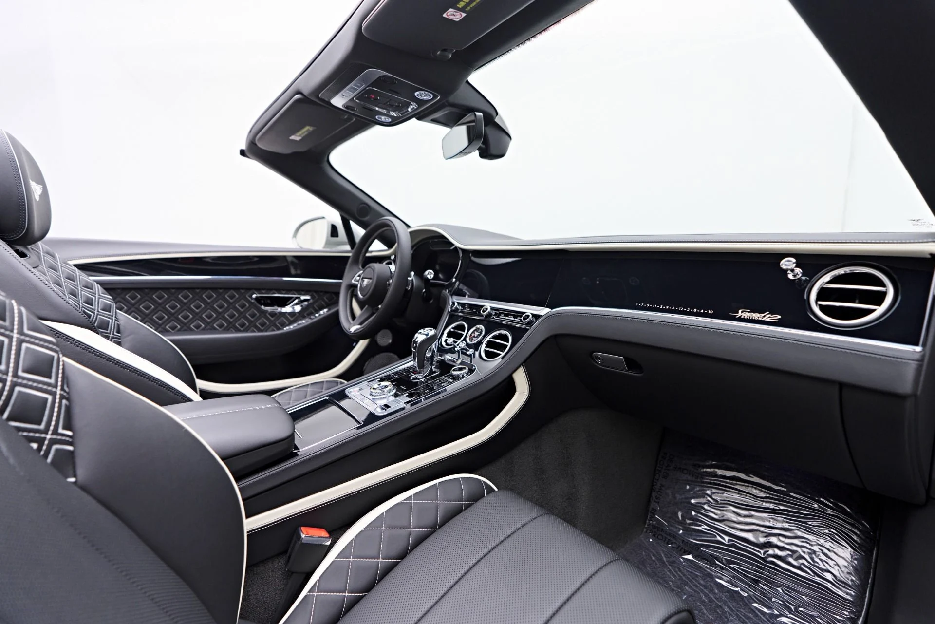 mph045_2533686387_Used_2024_Bentley_Continental_GT_Speed_1758316087_6a06e1b9e4