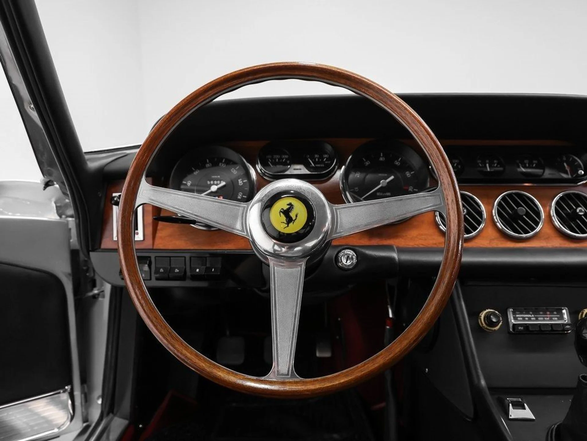 mph045_2538032521_46_ba148815f9