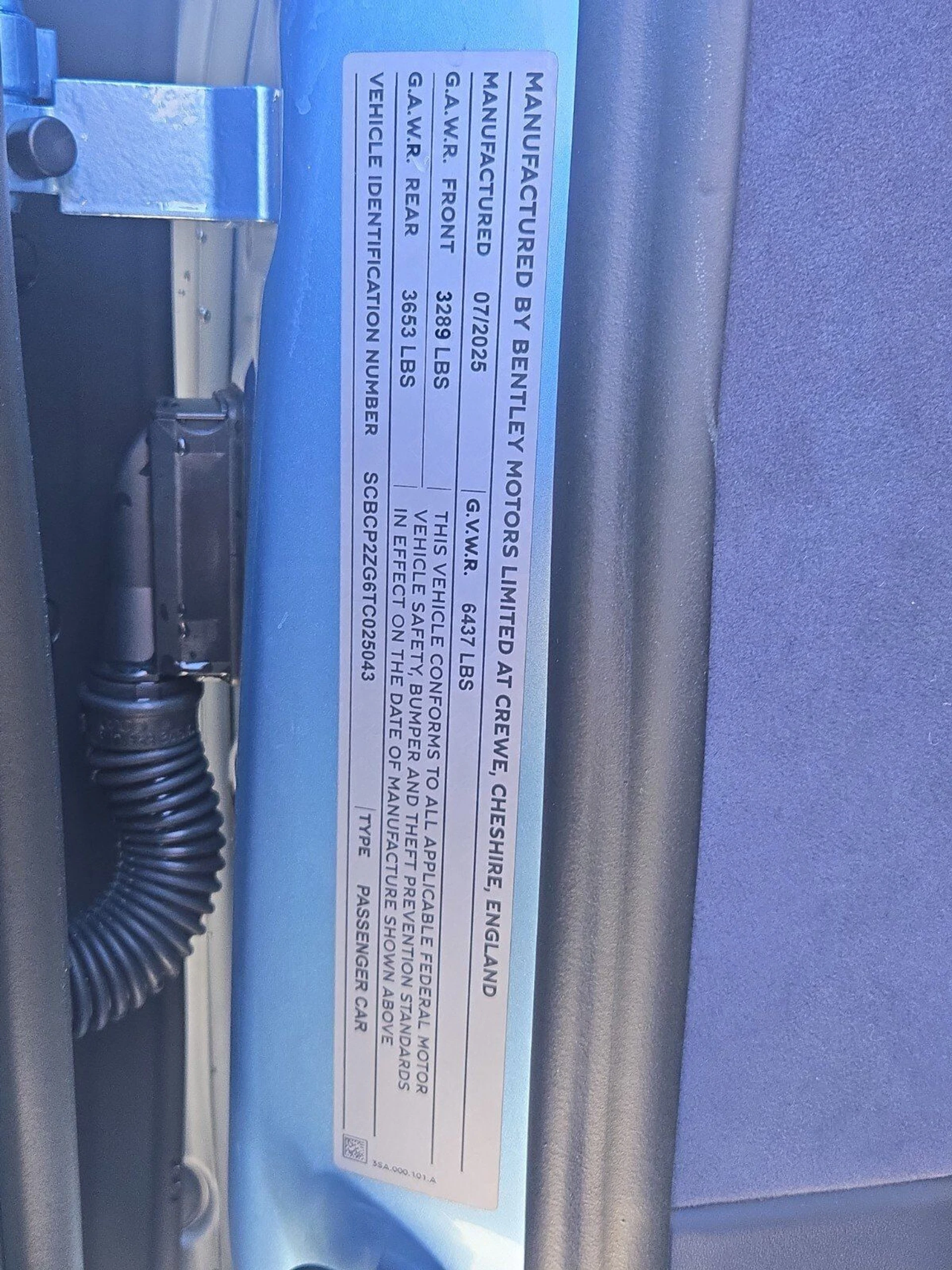 mph045_2543606258_b28dd692fbe686ab251b809095c04870x_4cea1cf97a