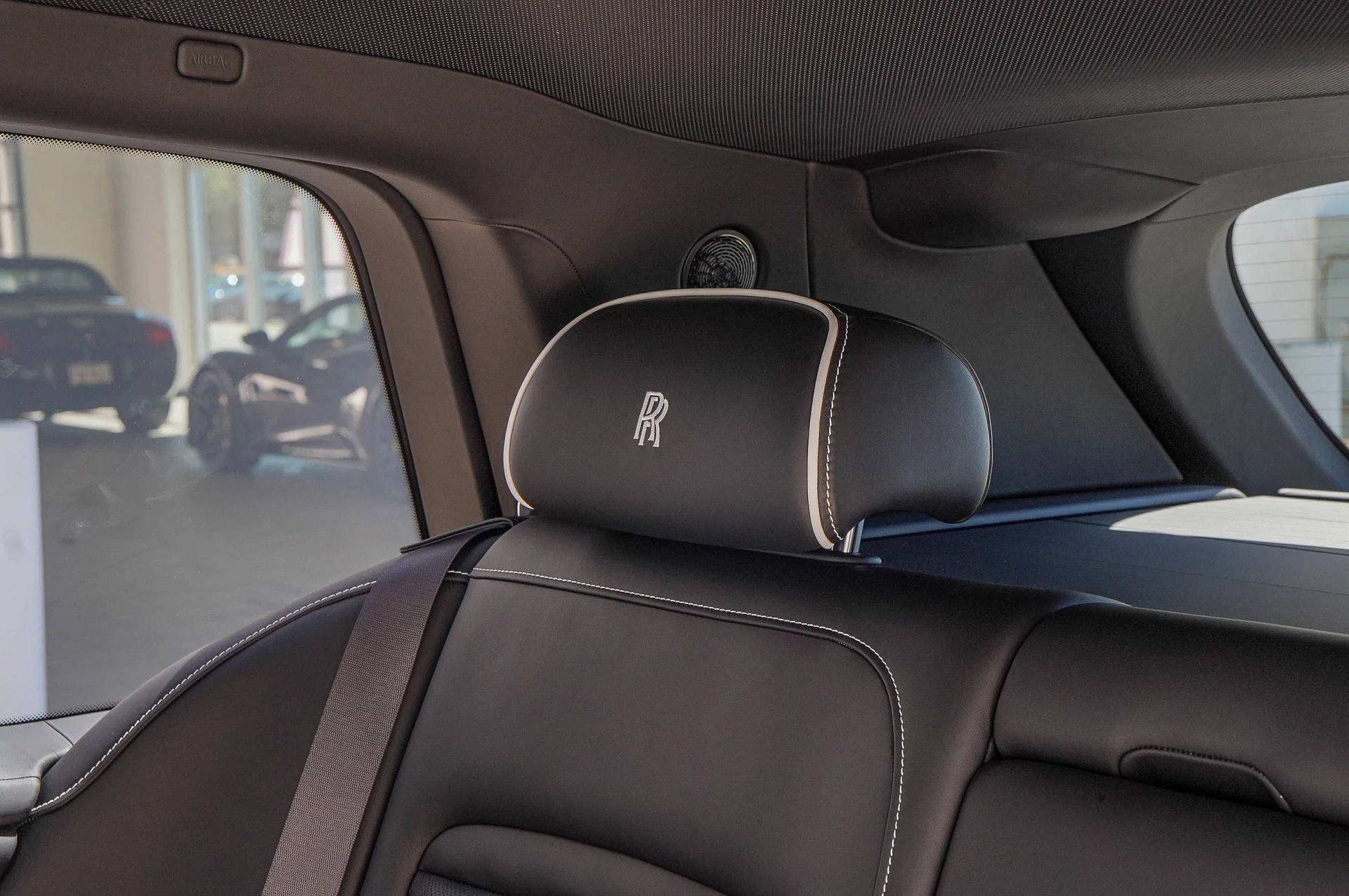 mph045_2554153121_Hi_Tech_Luxury_Imports_LLC_SLA_13_HA_06_TU_234902_image_45_9f71bfe233