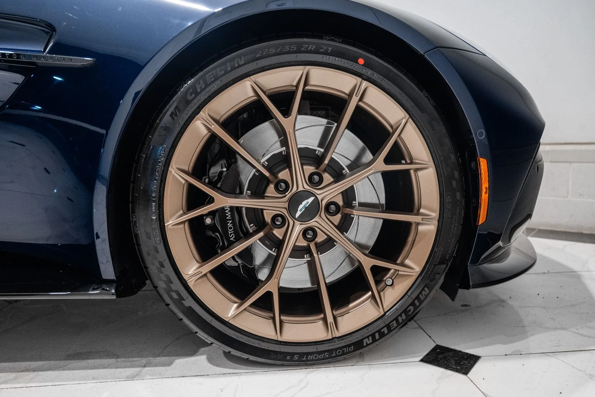 mph045_2587243074_New_2026_Aston_Martin_Vantage_S_1778078378_f86bb76255