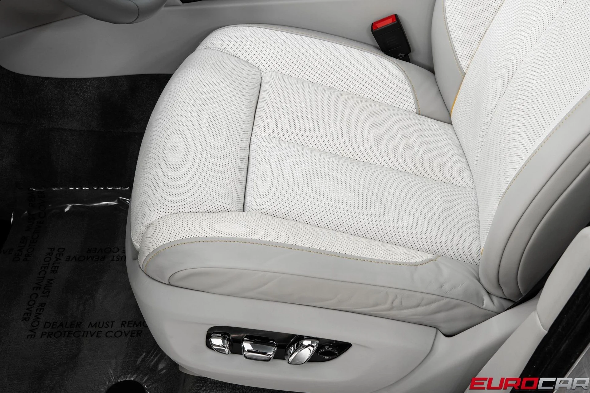 mph045_2595263842_image_46_01f91b94f3