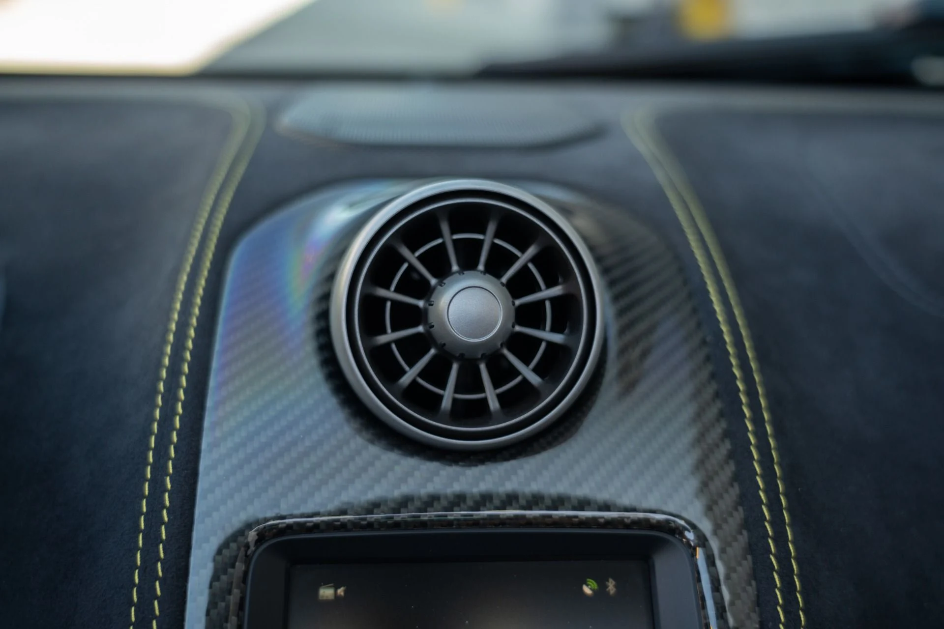 mph045_2598289484_Used_2016_Mc_Laren_650_S_Spider_1757368630_379925a22d