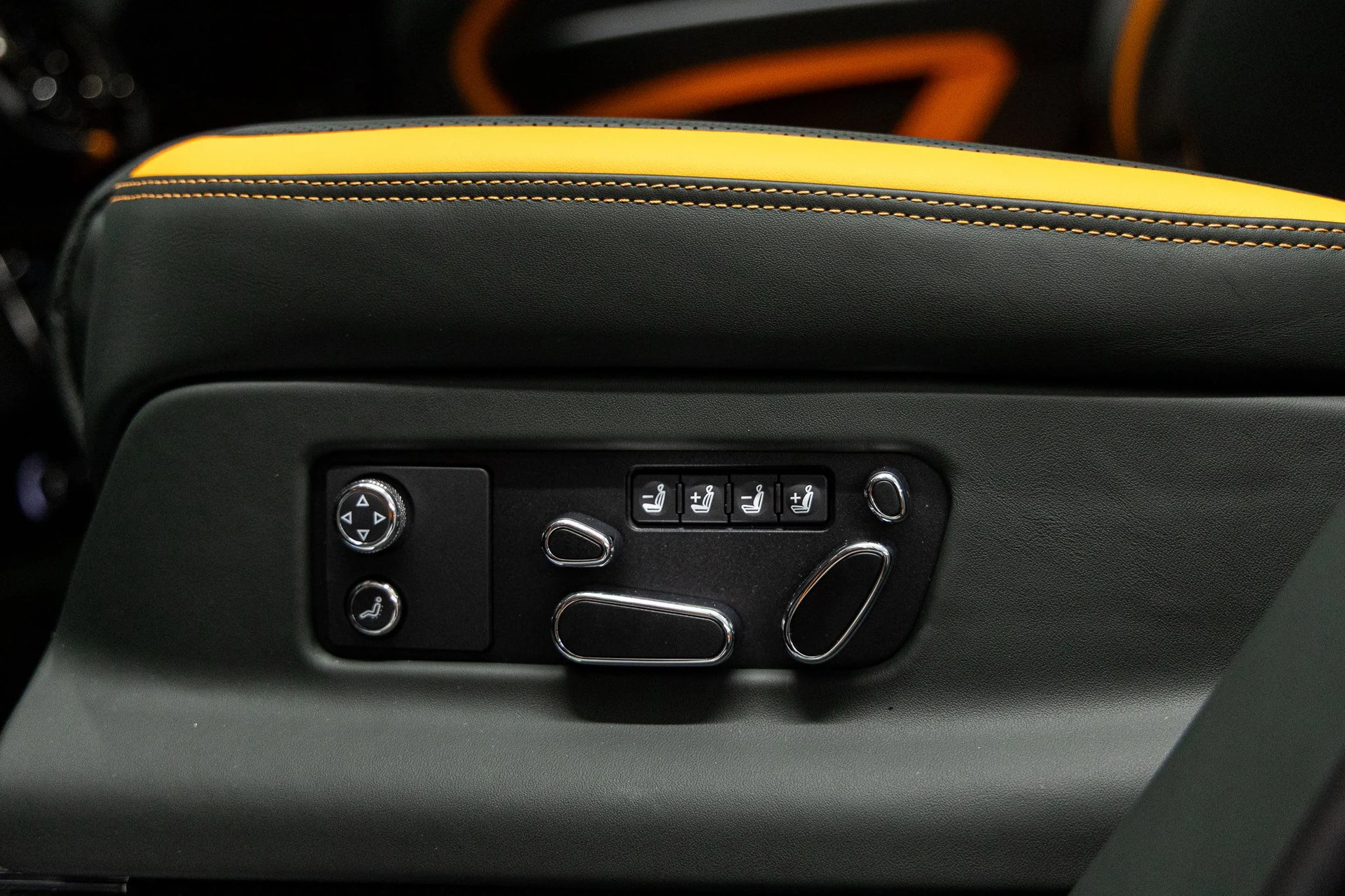 mph045_2605693913_01ca5c68c7698d457e0456003eed0379x_56ef5b1529