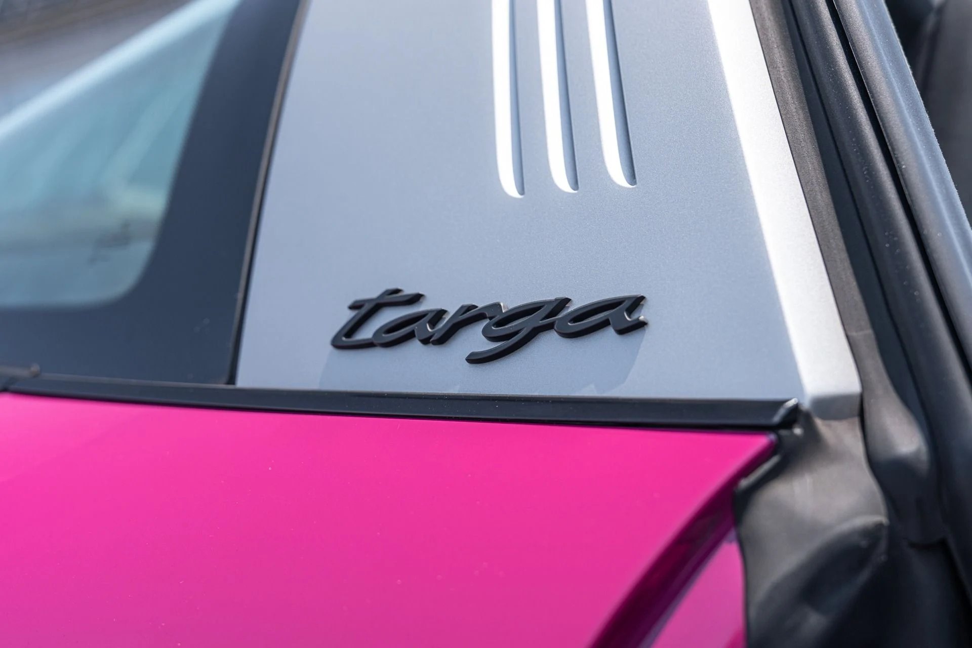 mph045_2653952711_Used_2024_Porsche_911_Targa_4_GTS_1752606793_a3a45fc9df