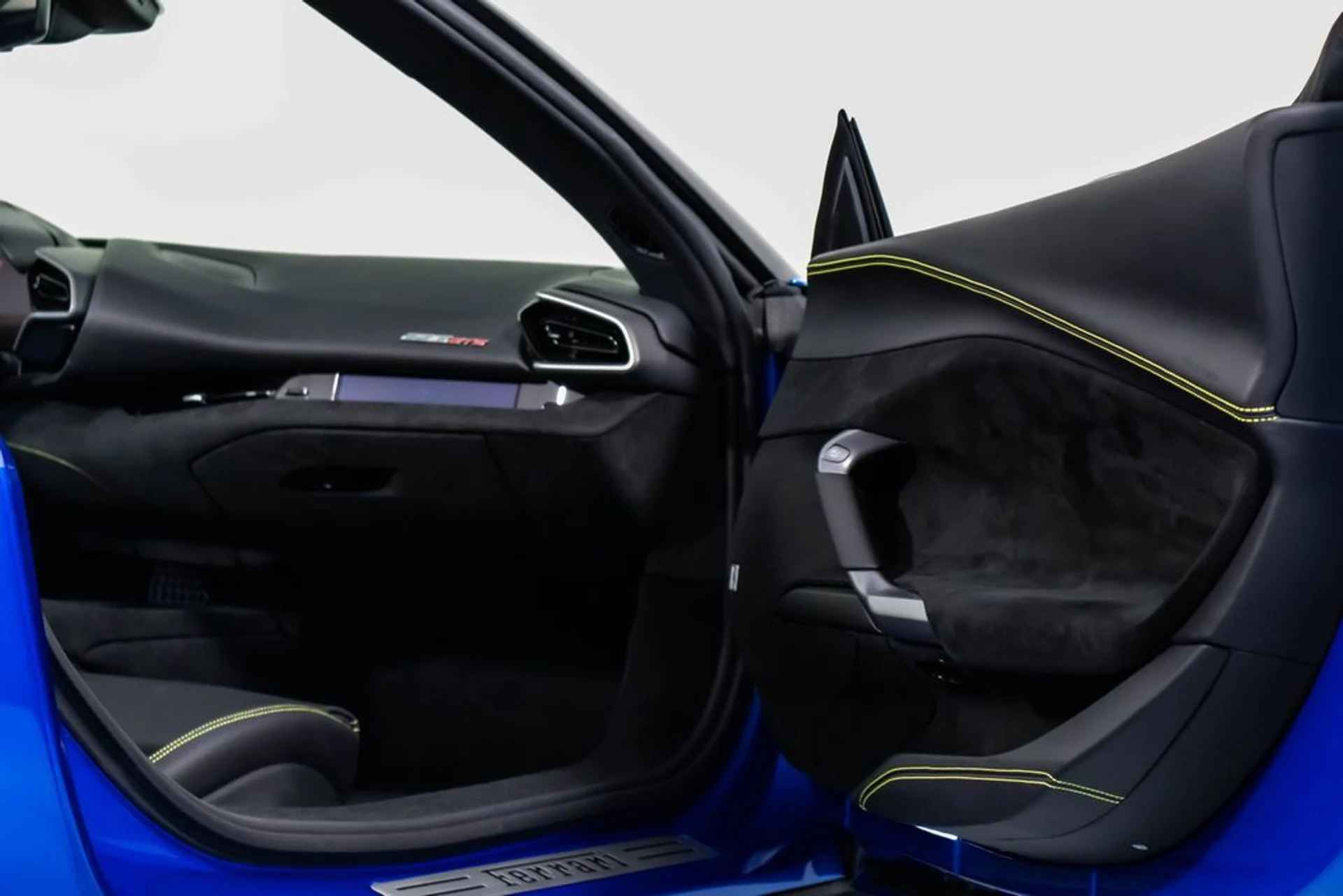 mph045_2655369880_17864209e86e6fd65bc1276110f31a3ax_4b26c2c23f