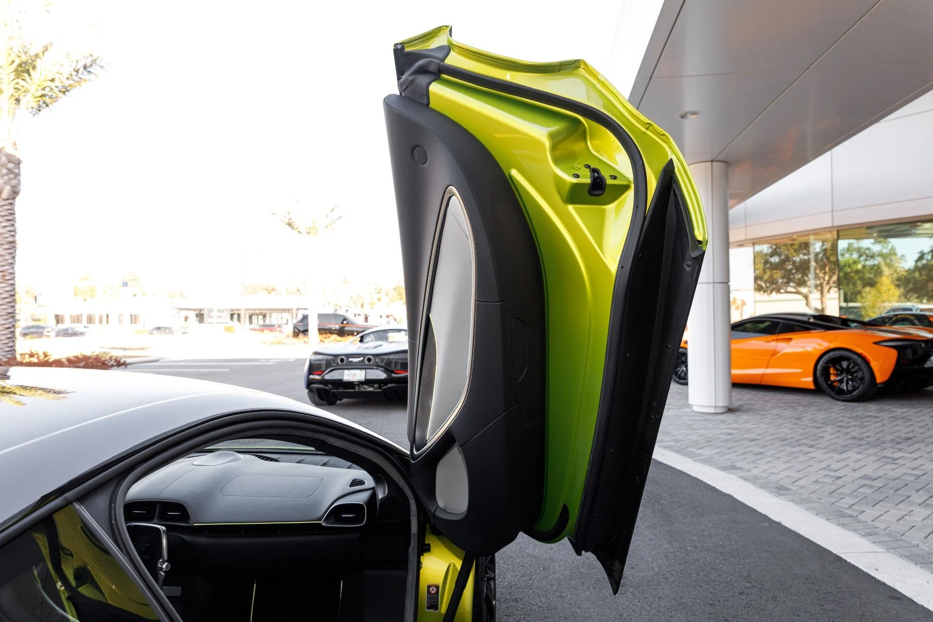 mph045_2662154952_287_p46_l_00ea8fbe02