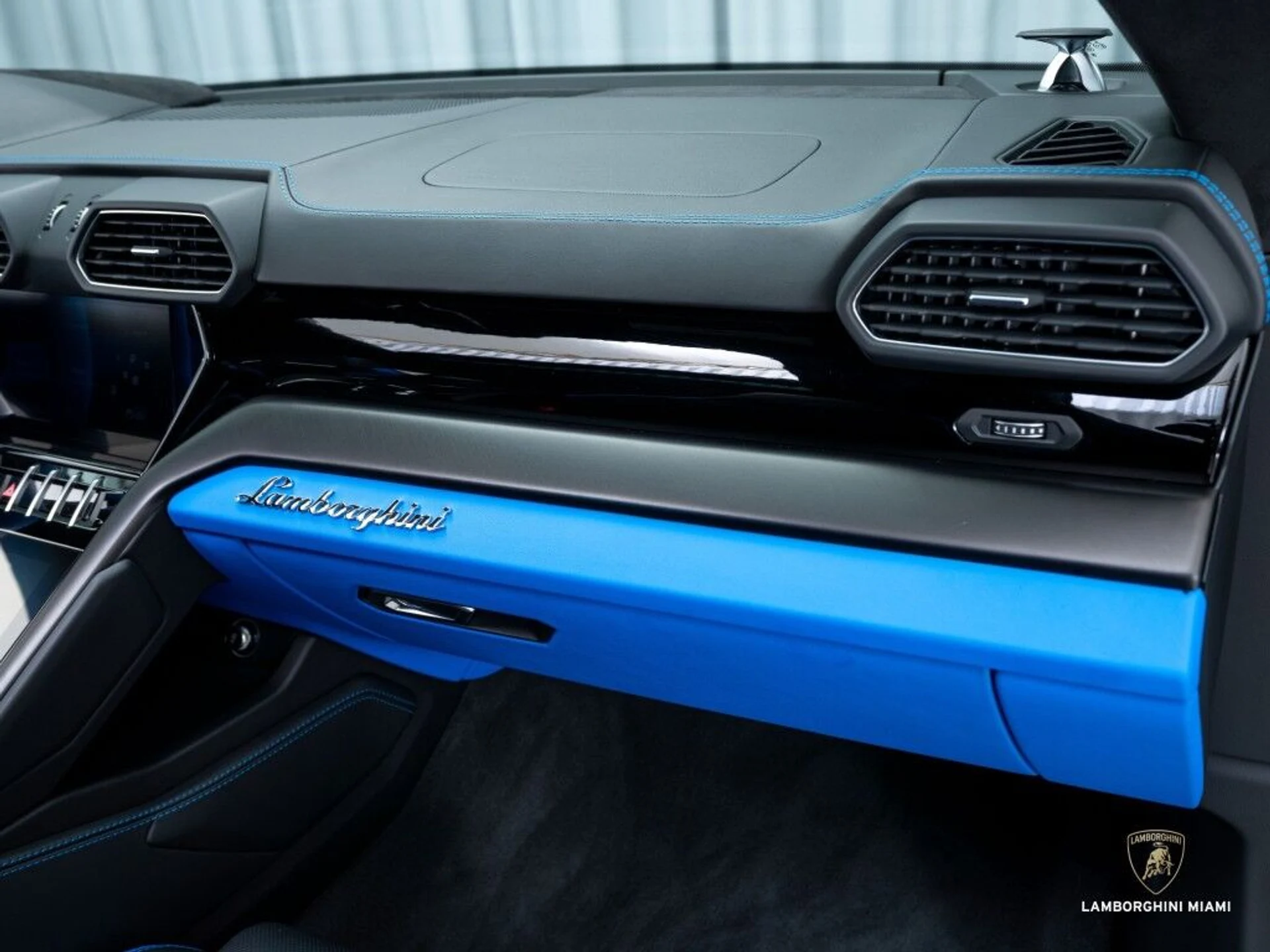 mph045_2674851906_05c304a9765dc88cca1ccea35fe2f3f2_055adbba9f