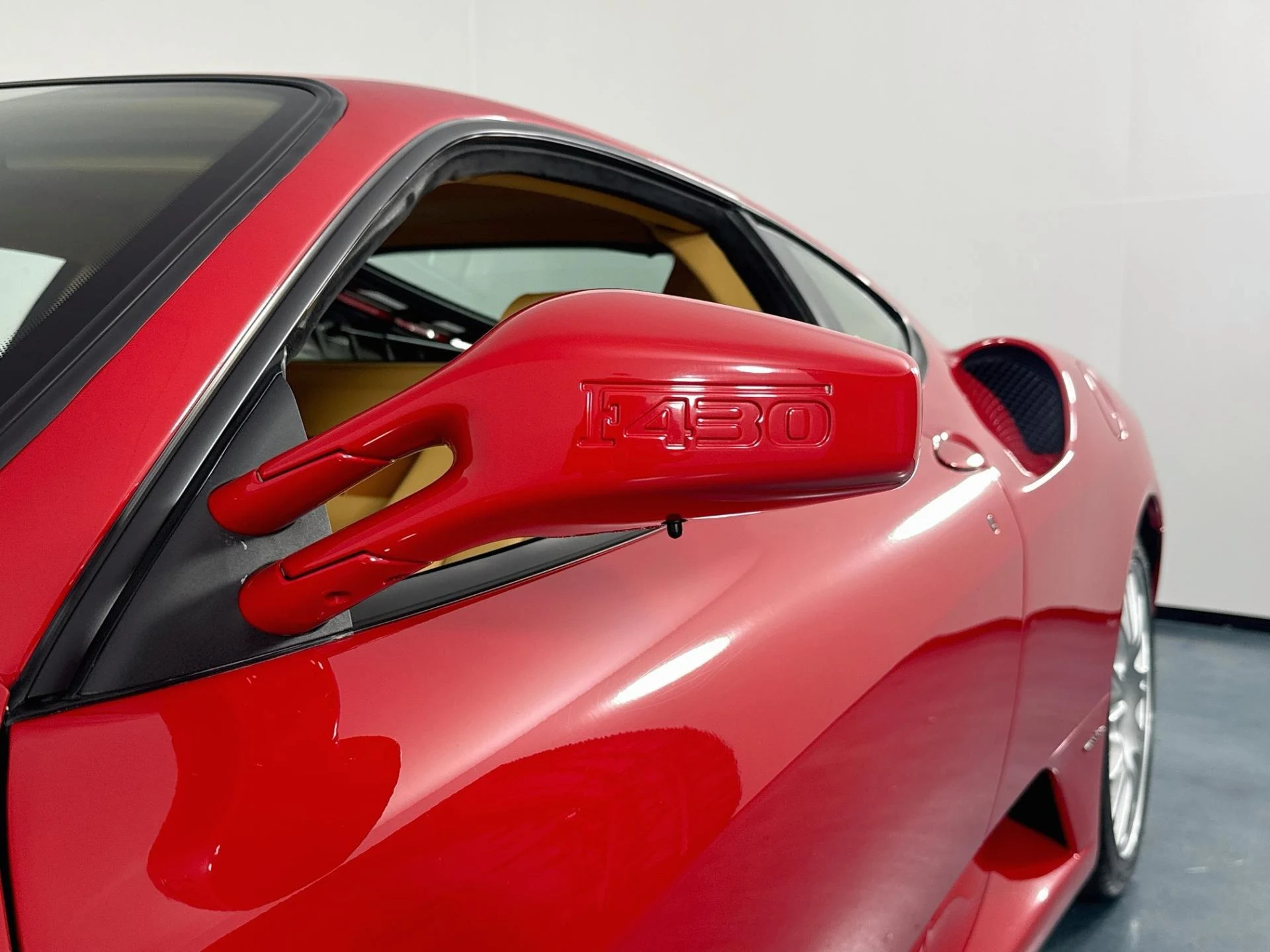 mph045_2680736954_Used_2005_Ferrari_F430_1785792594_e7e870f6f3