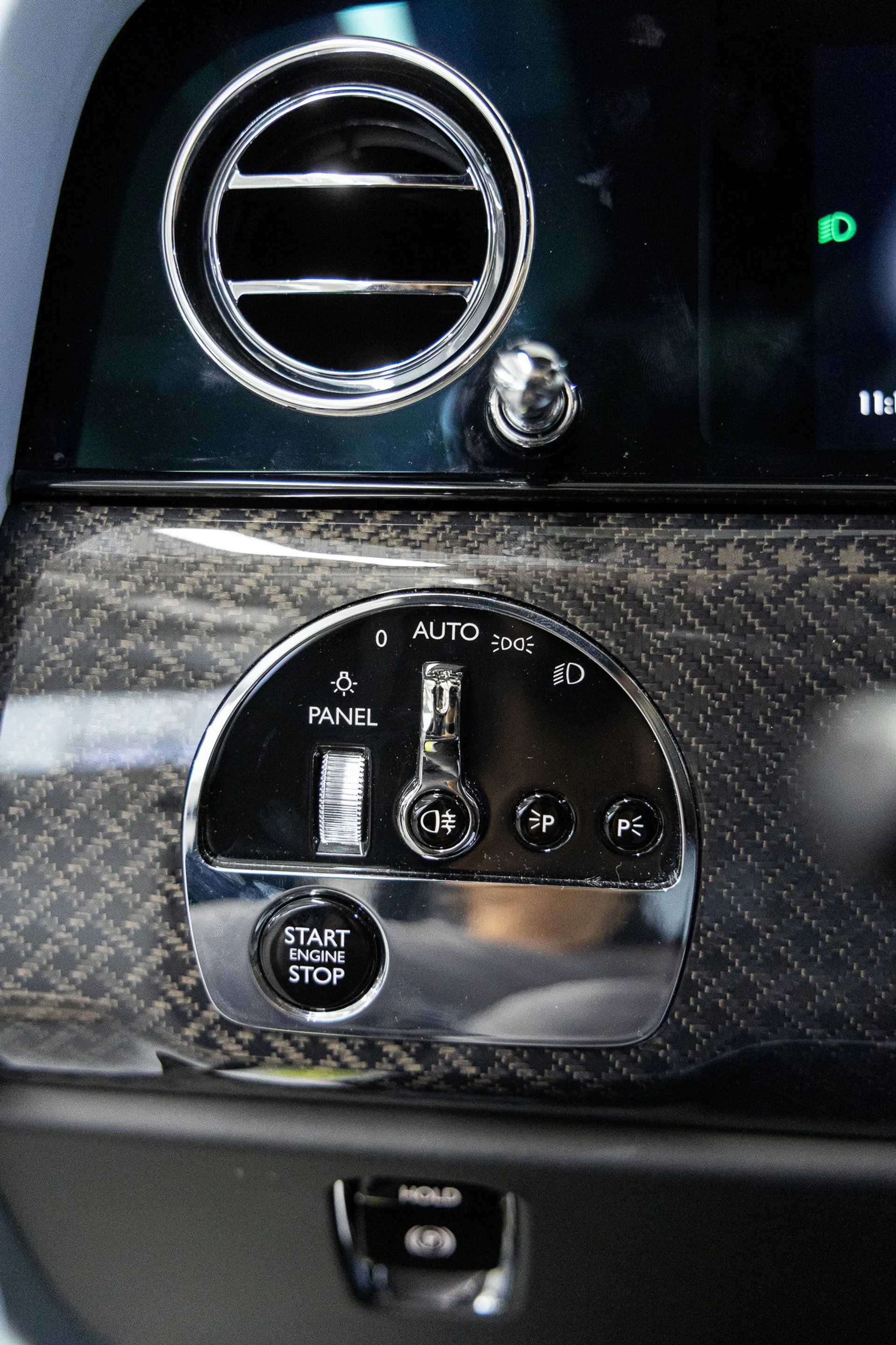 mph045_2682308805_32c85260bce27881267617706cab59edx_c385658927