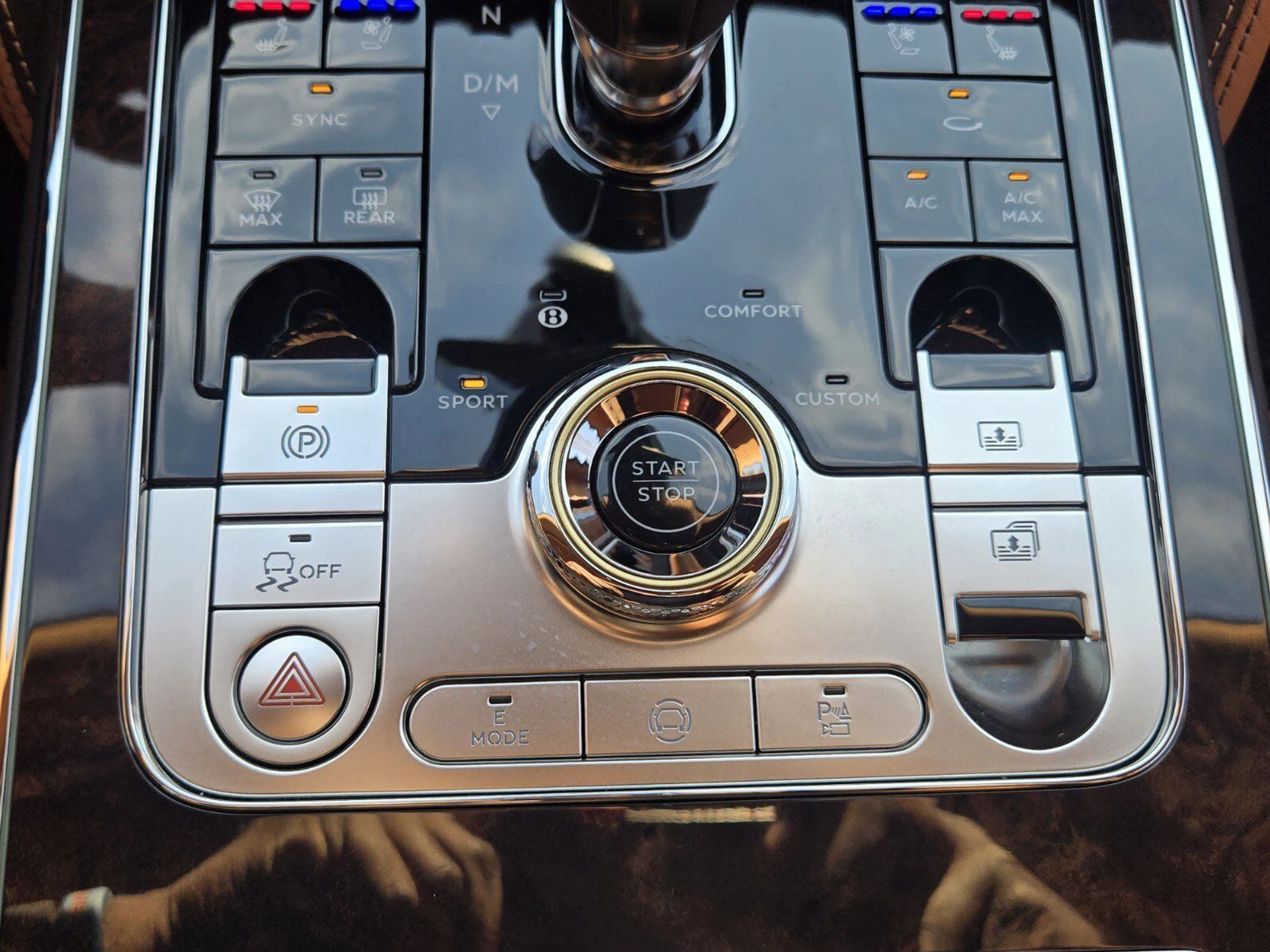 mph045_2693013881_7d50ff3ed39a7e468b79babe22869dcdx_1f282513fa