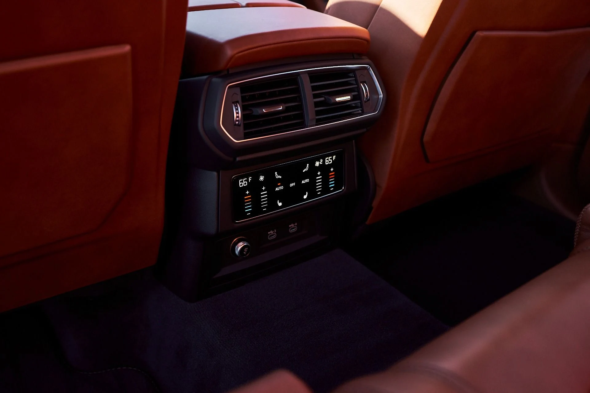 mph045_2723606218_Used_2022_Lamborghini_Urus_1764710489_a37aa7fea4