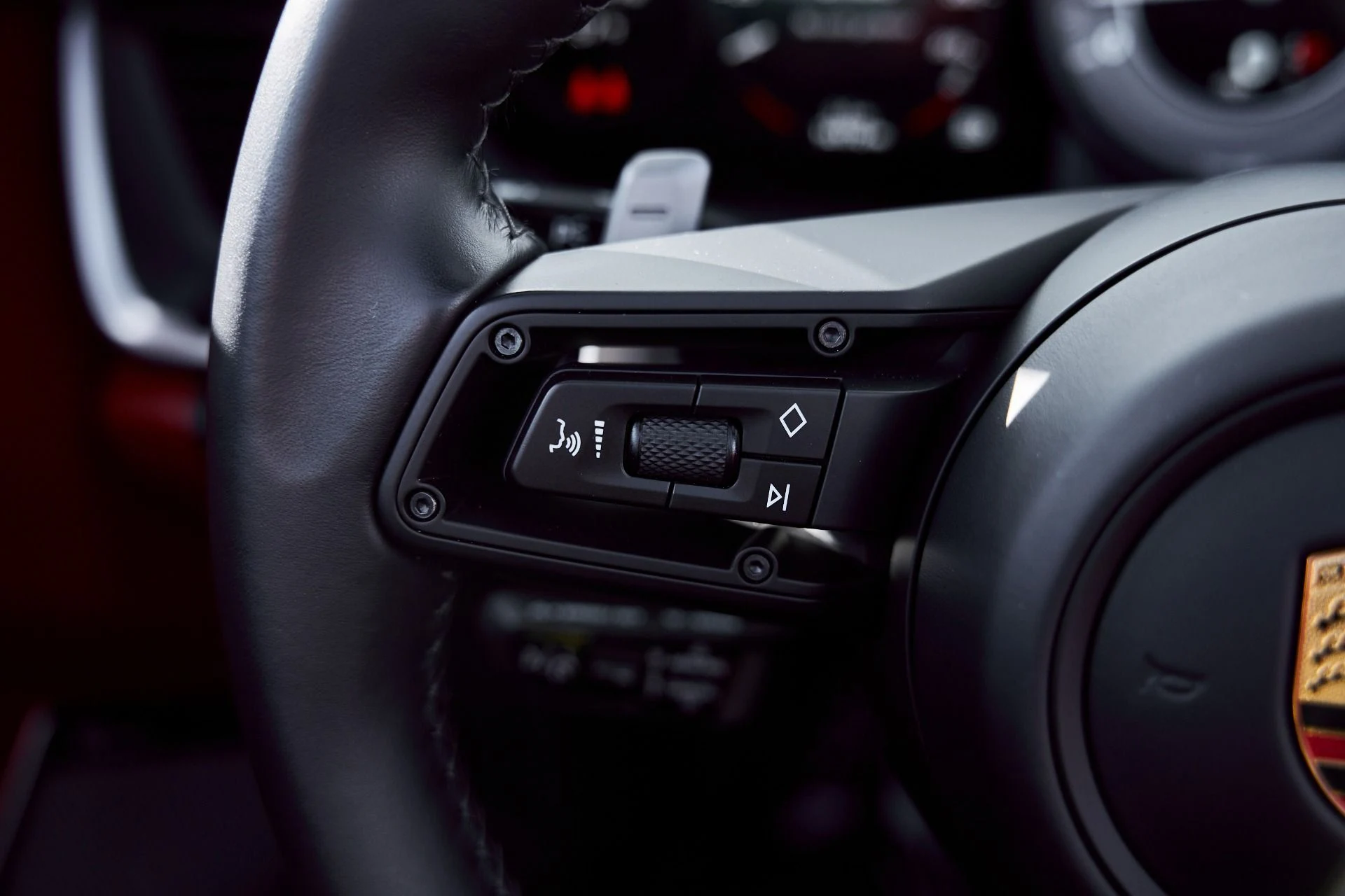 mph045_2724144485_Used_2021_Porsche_911_Turbo_S_1767839108_e479cfcf6e