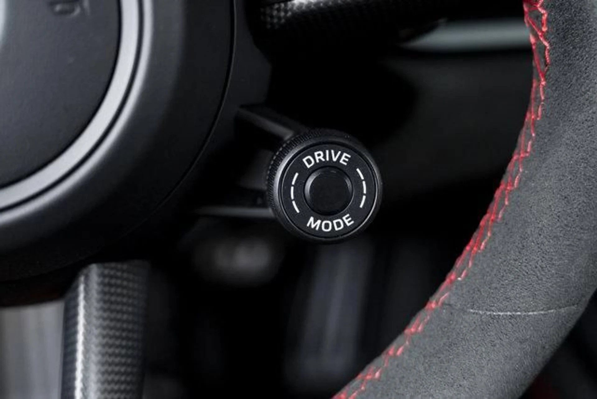 mph045_2735507938_o1k_Hk_EXT_Dz5swz_Pao7v02slpv_TM_a9dac3287c