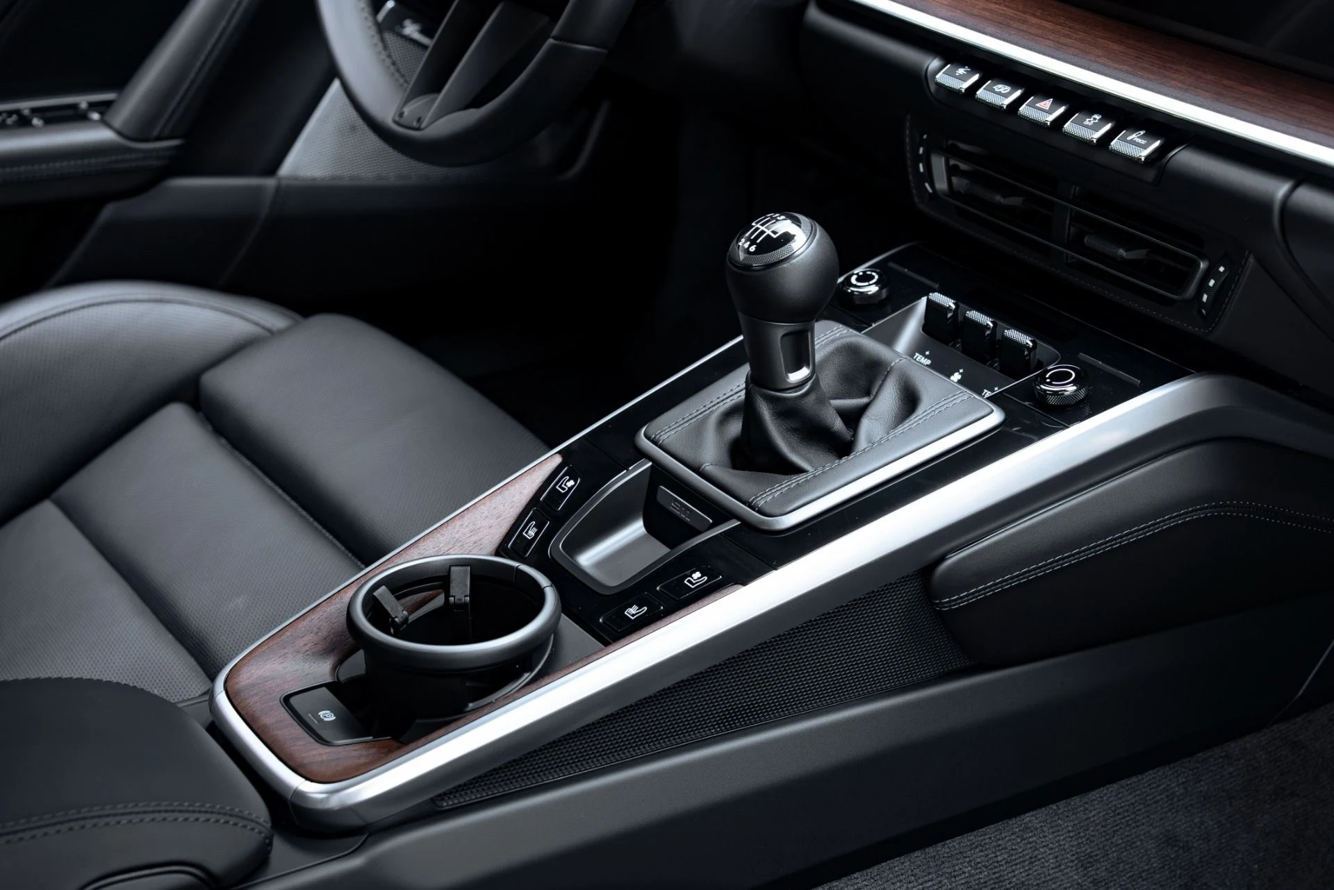 mph045_2737284402_Used_2023_Porsche_911_Sport_Classic_1776441930_fc488f31d0