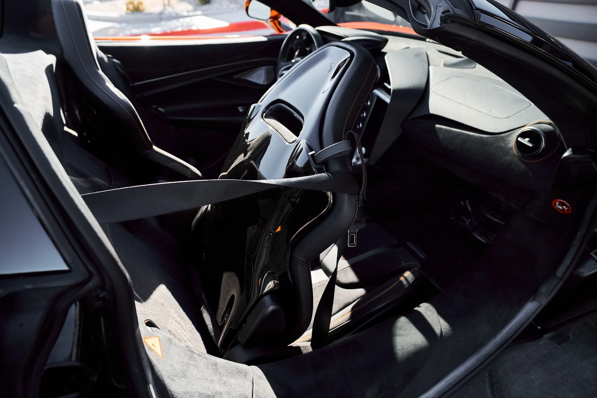 mph045_2746814066_Used_2024_Mc_Laren_750_S_1768012696_6dbdb1057d