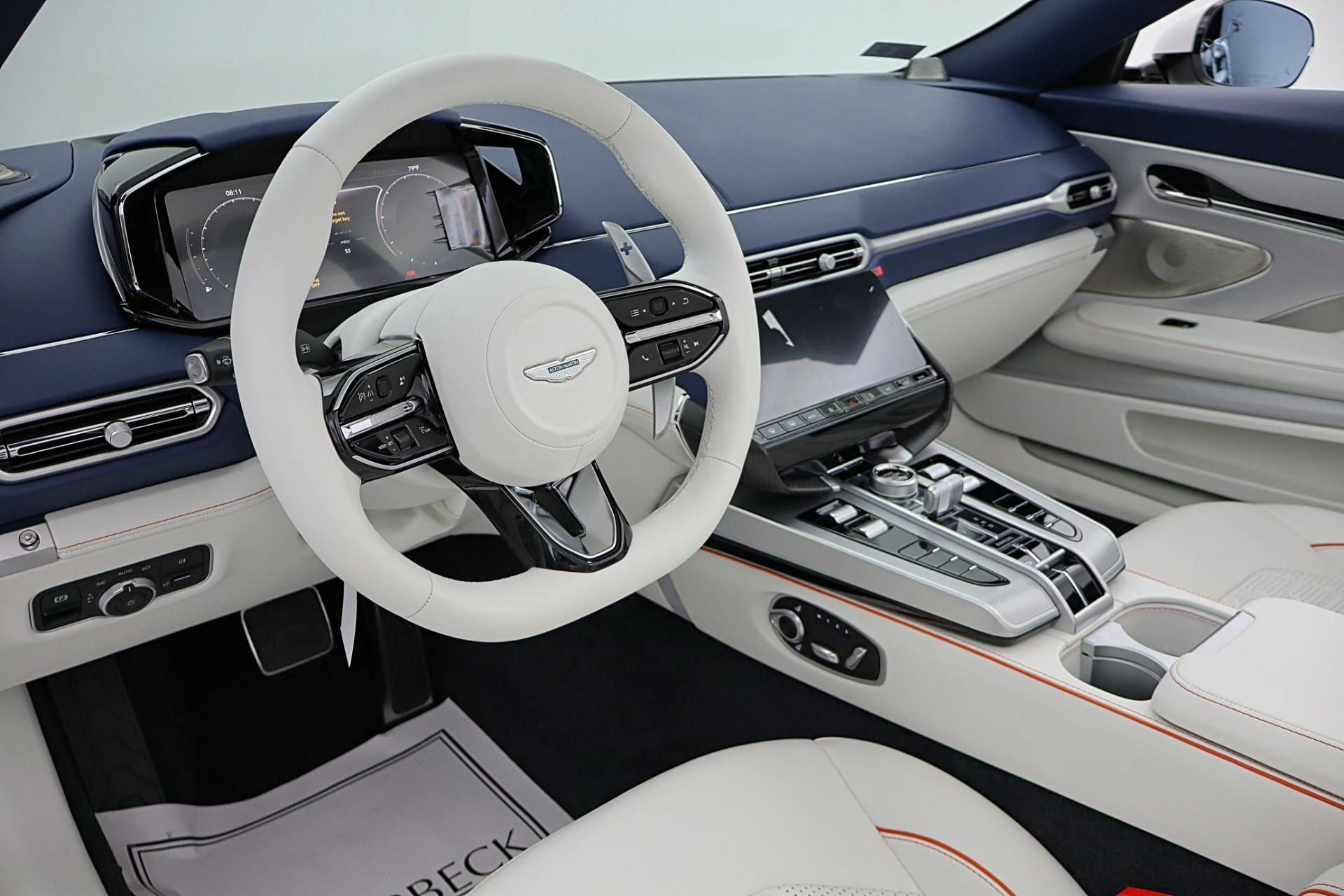 mph045_2748897246_New_2026_Aston_Martin_Vanquish_Volante_e84176c776