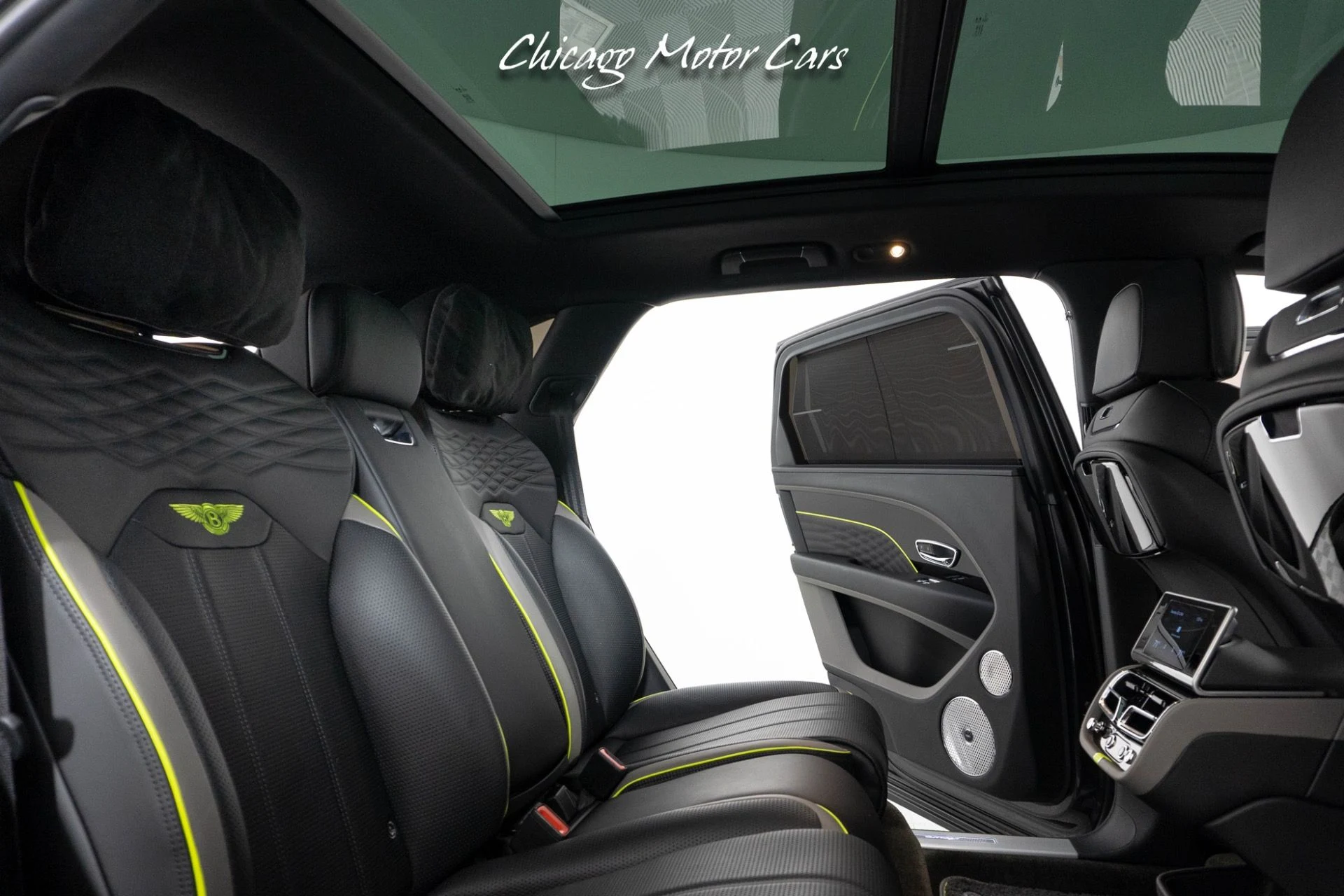 mph045_2758164045_13453_p46_l_7a09b7cf9d