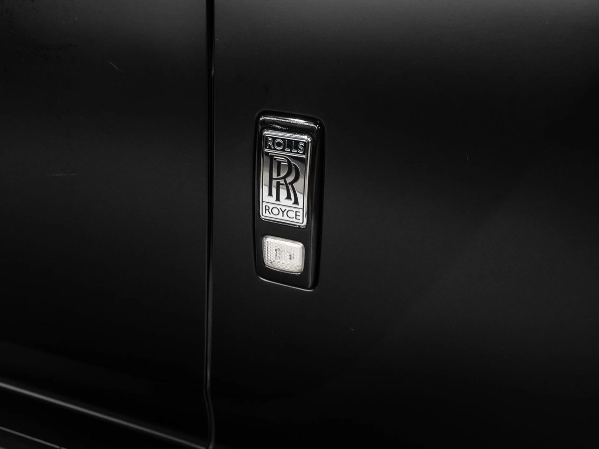 mph045_2763134373_rolls_royce_ghost_2012_f2139e1d19