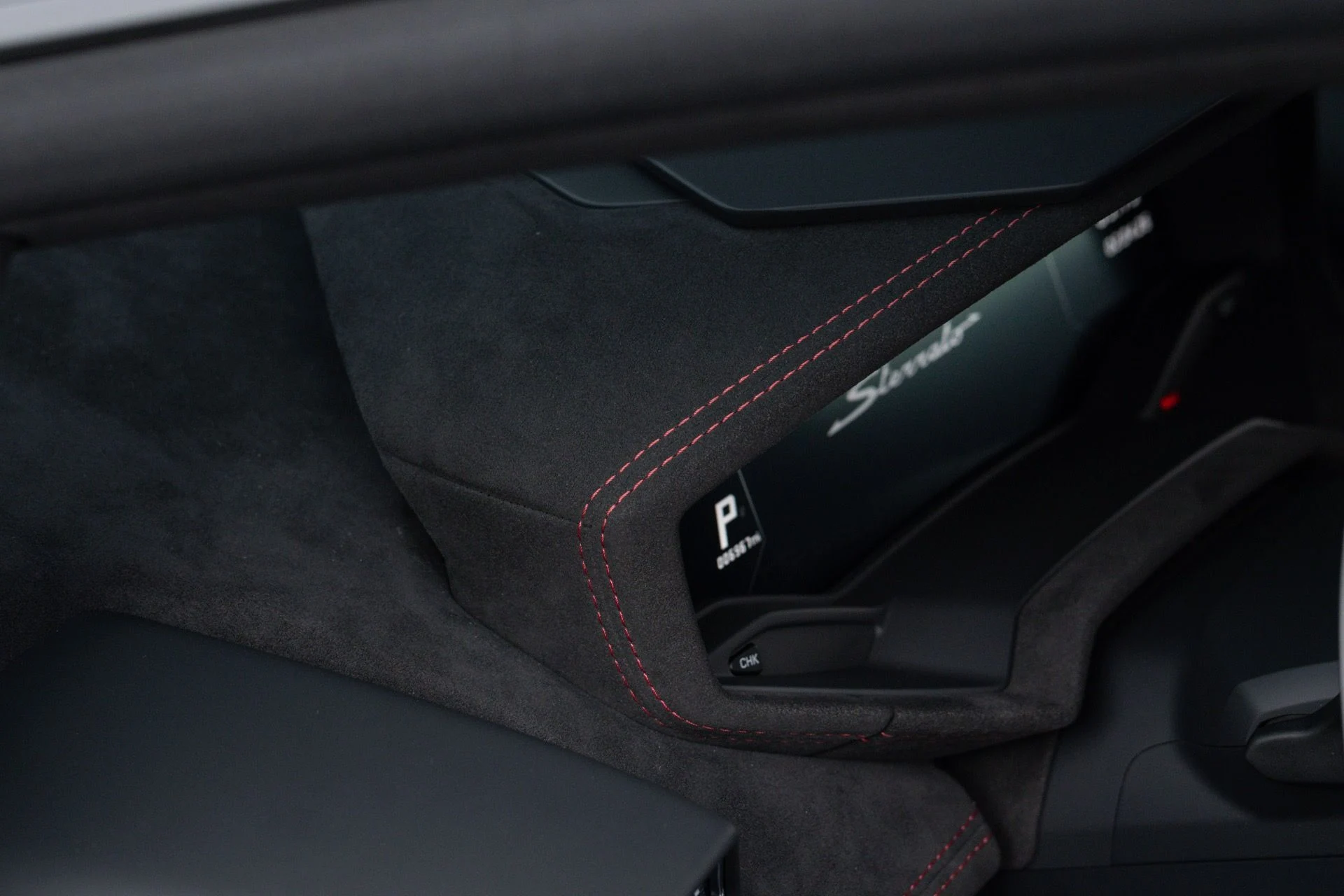 mph045_2764102364_Used_2024_Lamborghini_Huracan_Sterrato_1775279109_571c0e8dfc