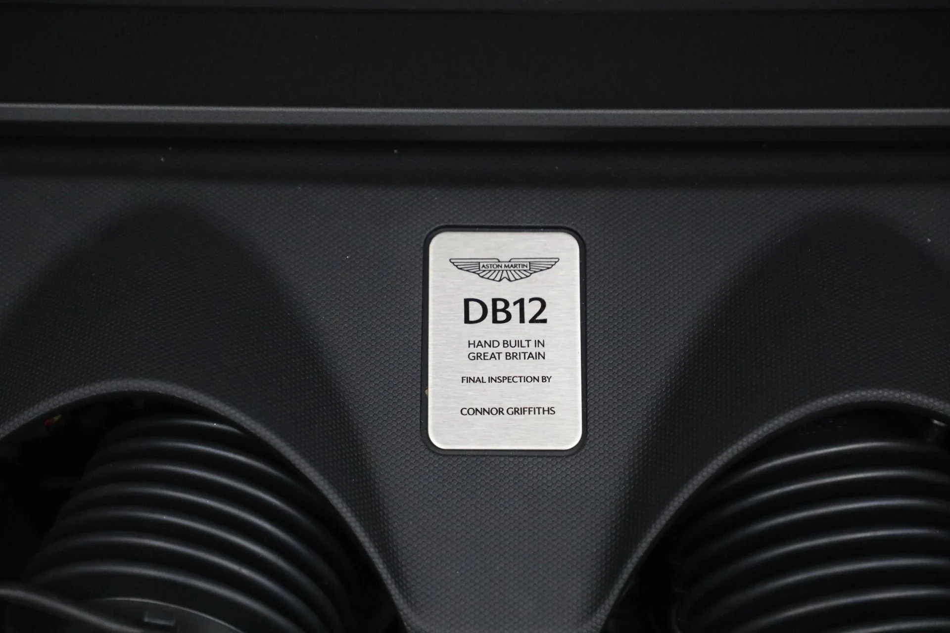 mph045_27840911_New_2026_Aston_Martin_DB_12_Volante_1769621875_6d8ae923e3