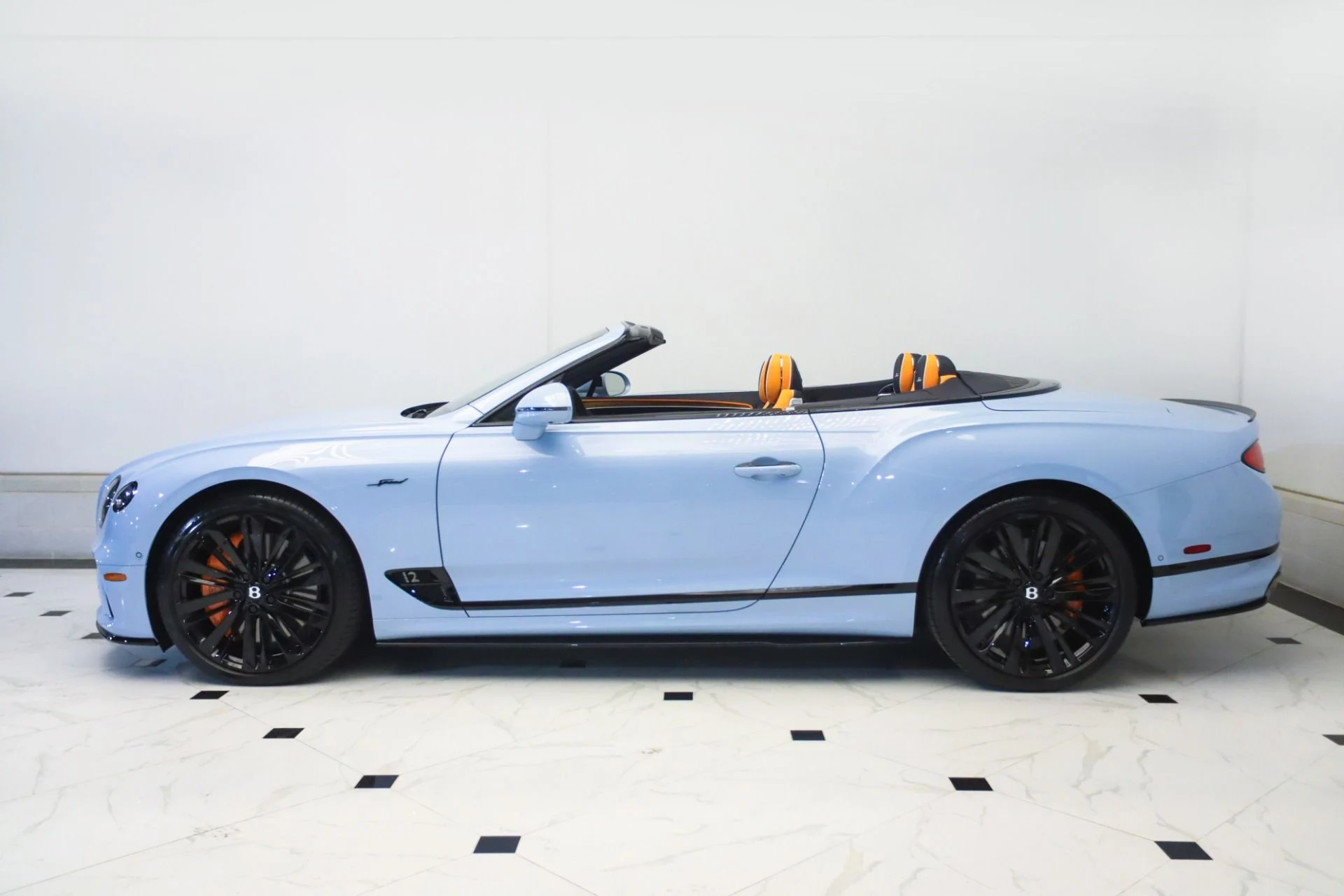 mph045_2800879117_Used_2024_Bentley_Continental_GTC_Speed_1744370139_2bfce91e8d