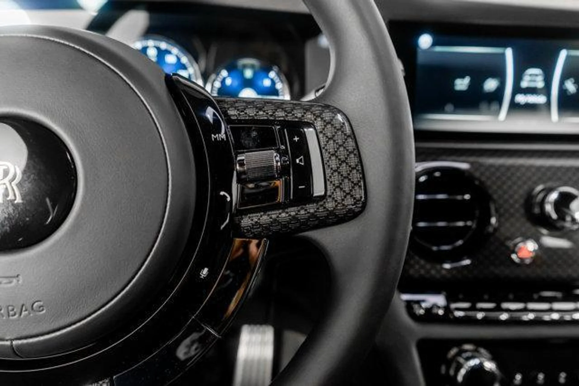 mph045_2801452101_8bz_La_B_ac_MS_Uad_Js6on0_WM_Ienk8_07a8ee31d0