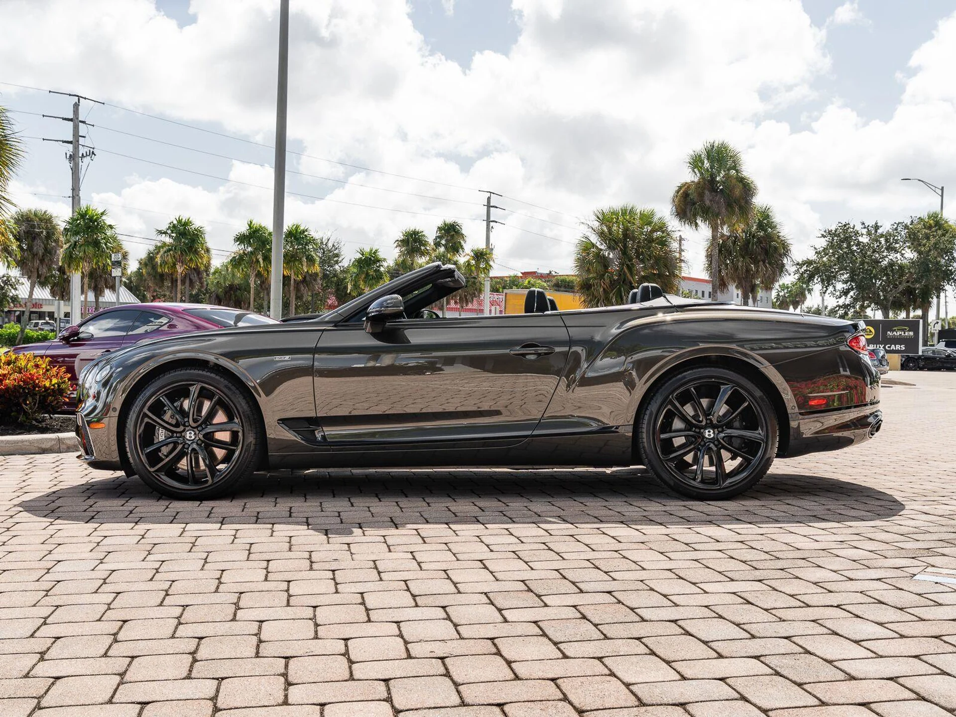 mph045_281775417_Used_2024_Bentley_Continental_Edition_8_GTC_V8_1793307159_7f1f0bc1f4