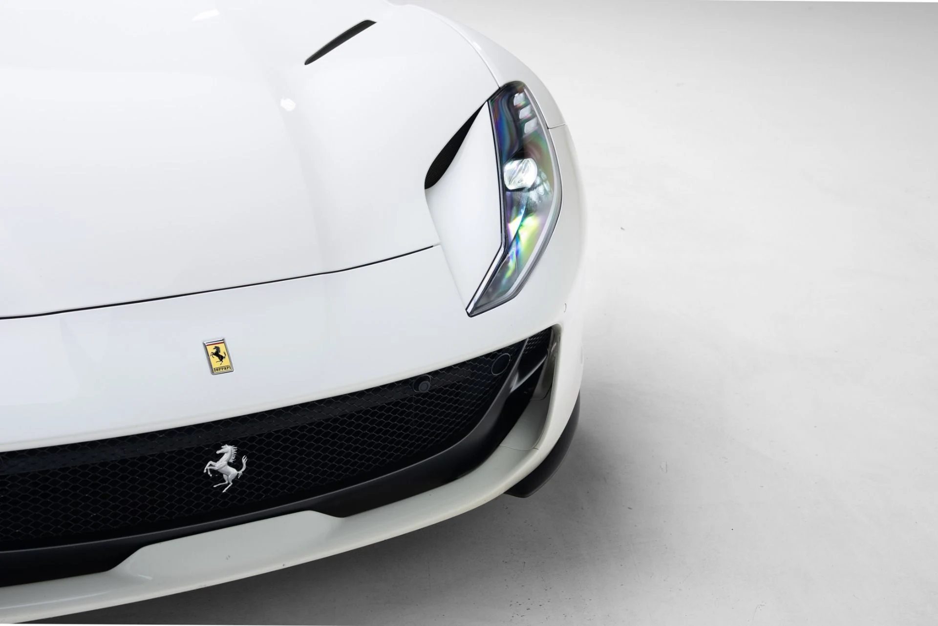 mph045_282153180_Used_2018_Ferrari_812_Superfast_1770943814_07aafdcb95