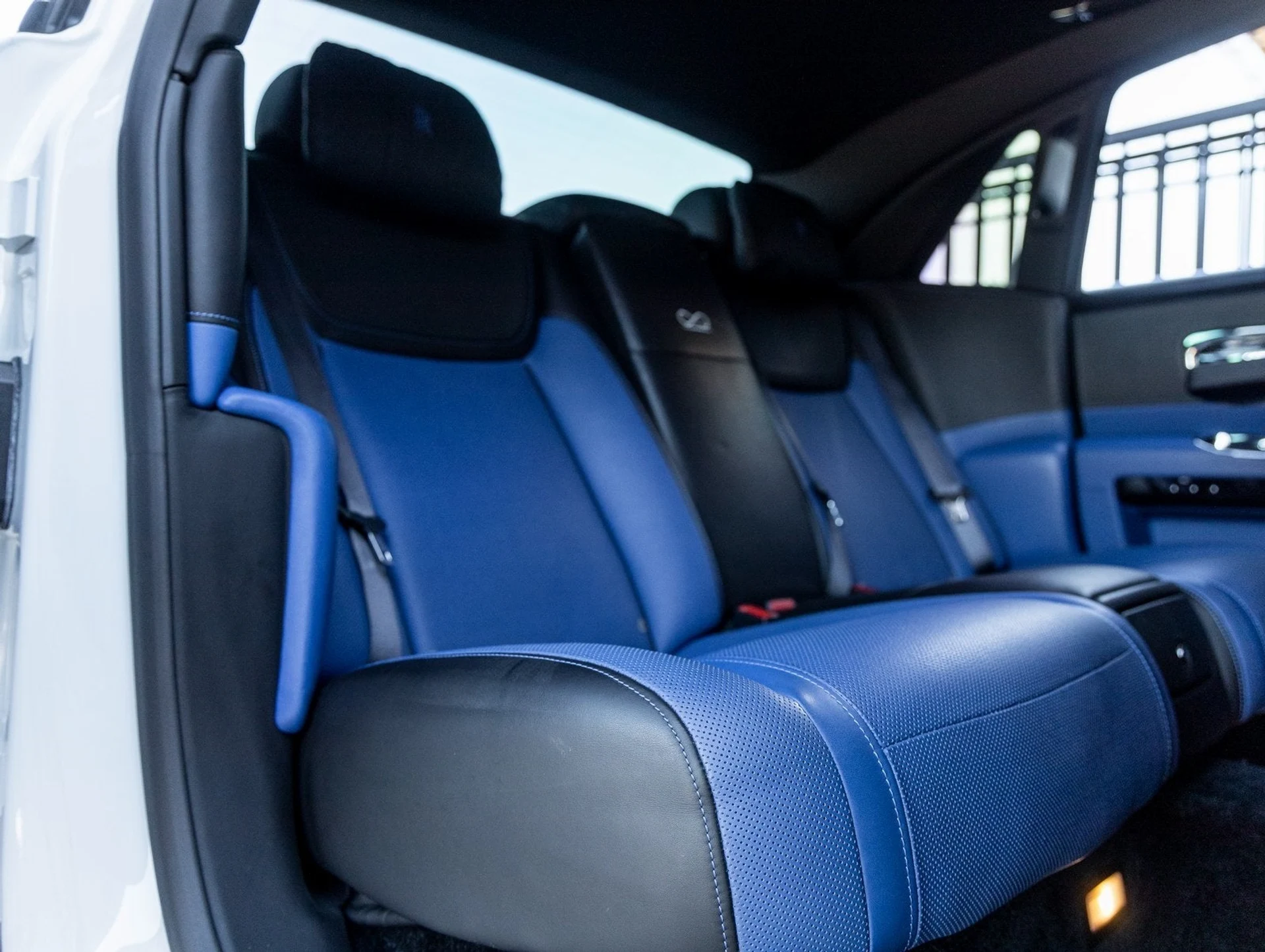 mph045_282177349_46_0776f17599