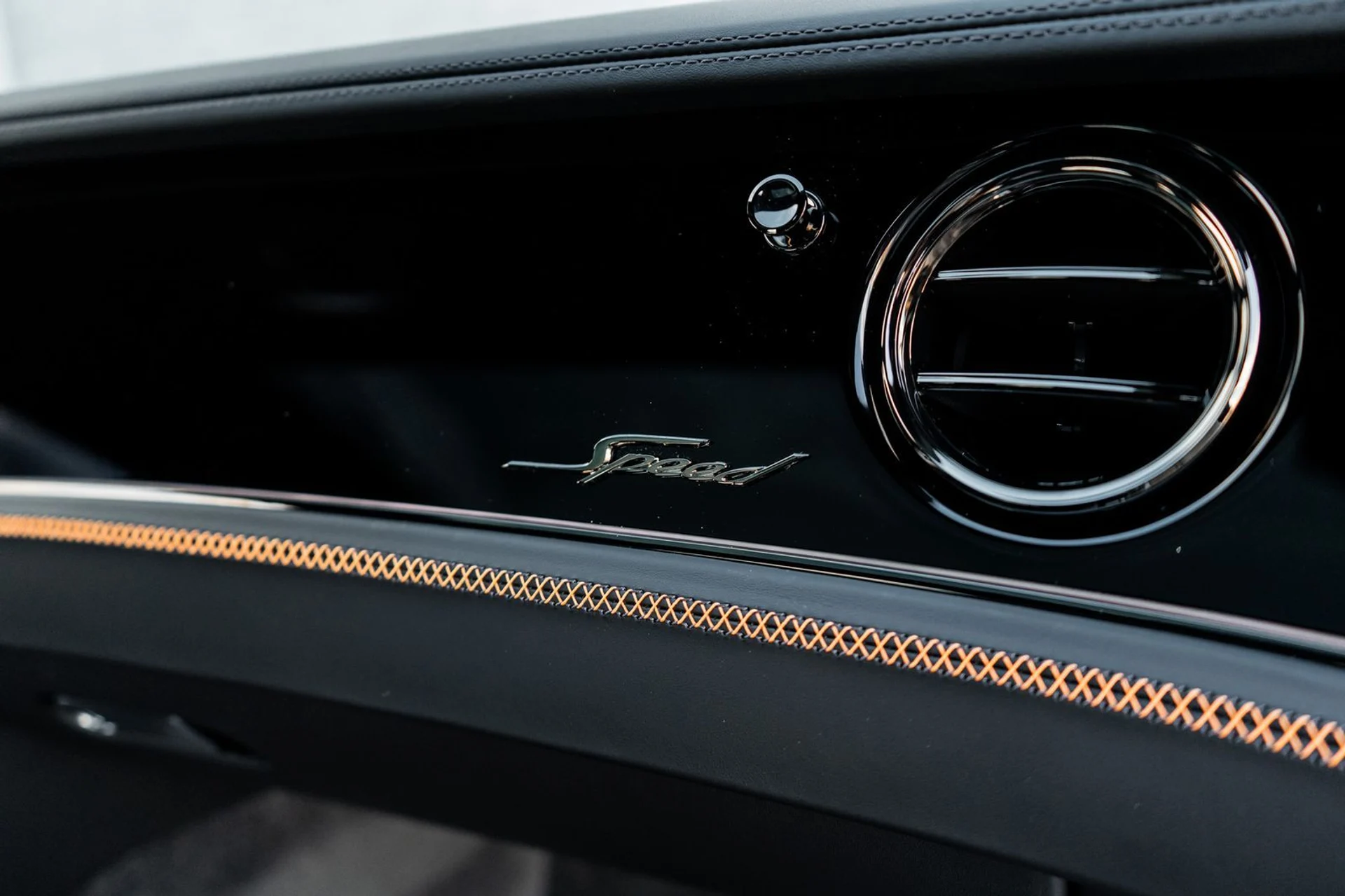 mph045_2833361555_49dcd522_e539_411c_9f35_23b4b4a1c92d_5976e0ae0a