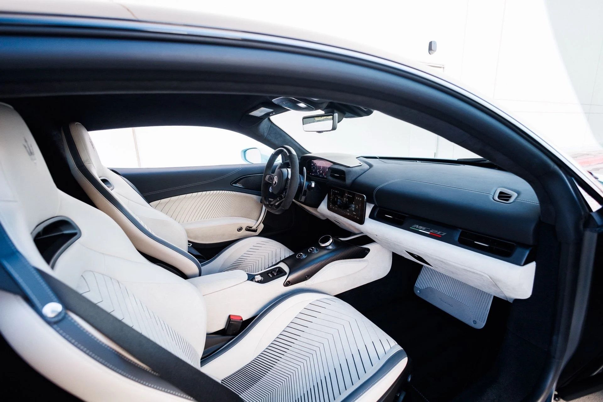 mph045_283486118_f05f42b19d05d71f666d01f1ac3ad24cx_4ac4ed1c5b