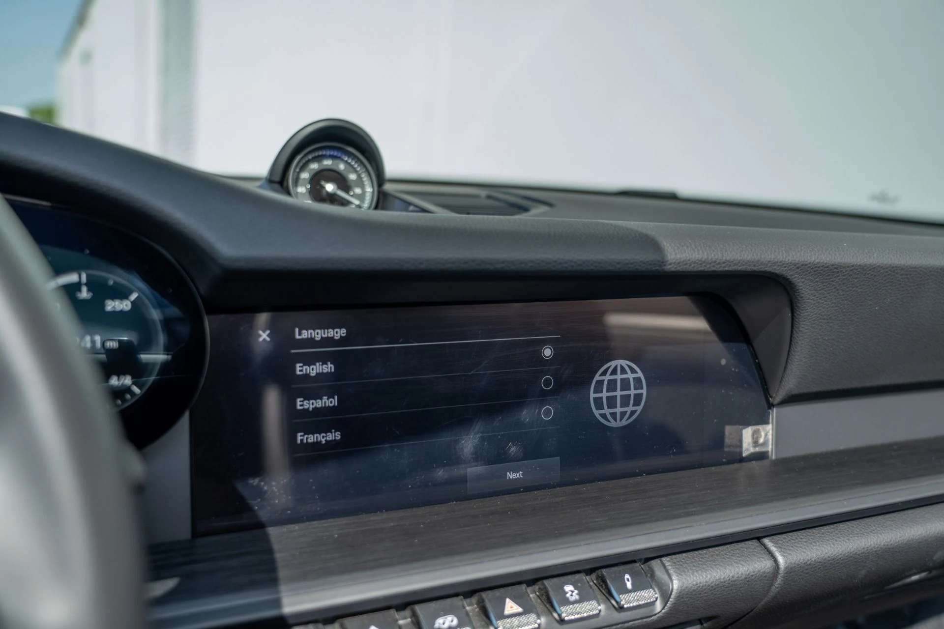 mph045_2866050728_Used_2024_Porsche_911_Carrera_GTS_1761603170_73013056a2