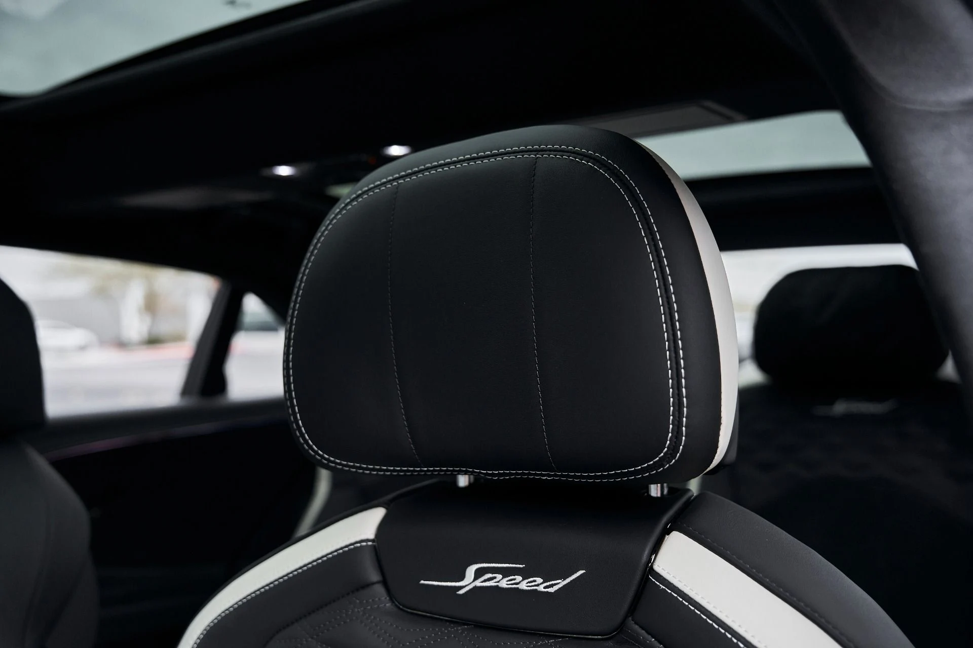 mph045_2873287846_Used_2025_Bentley_Flying_Spur_Speed_1769137097_d36014e85e