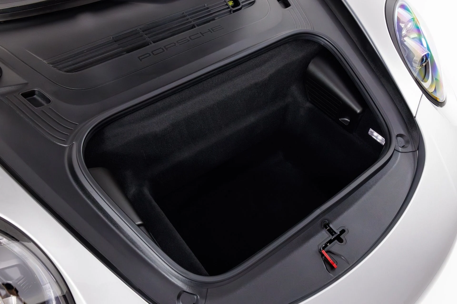 mph045_2877217065_Used_2019_Porsche_911_Turbo_S_1770314075_5b6d8288ba