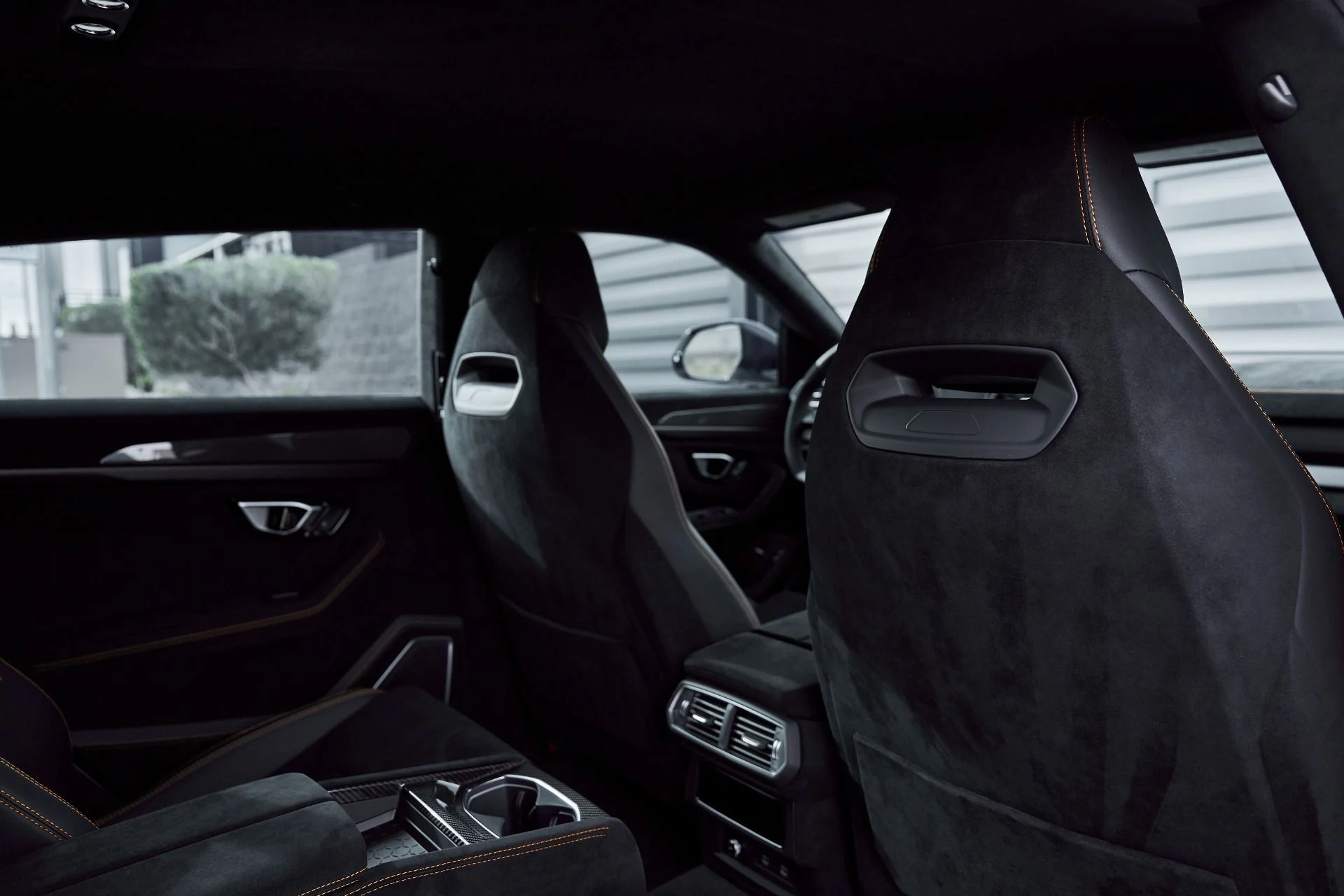 mph045_2882145741_Used_2024_Lamborghini_Urus_Performante_1768001158_b248bac664