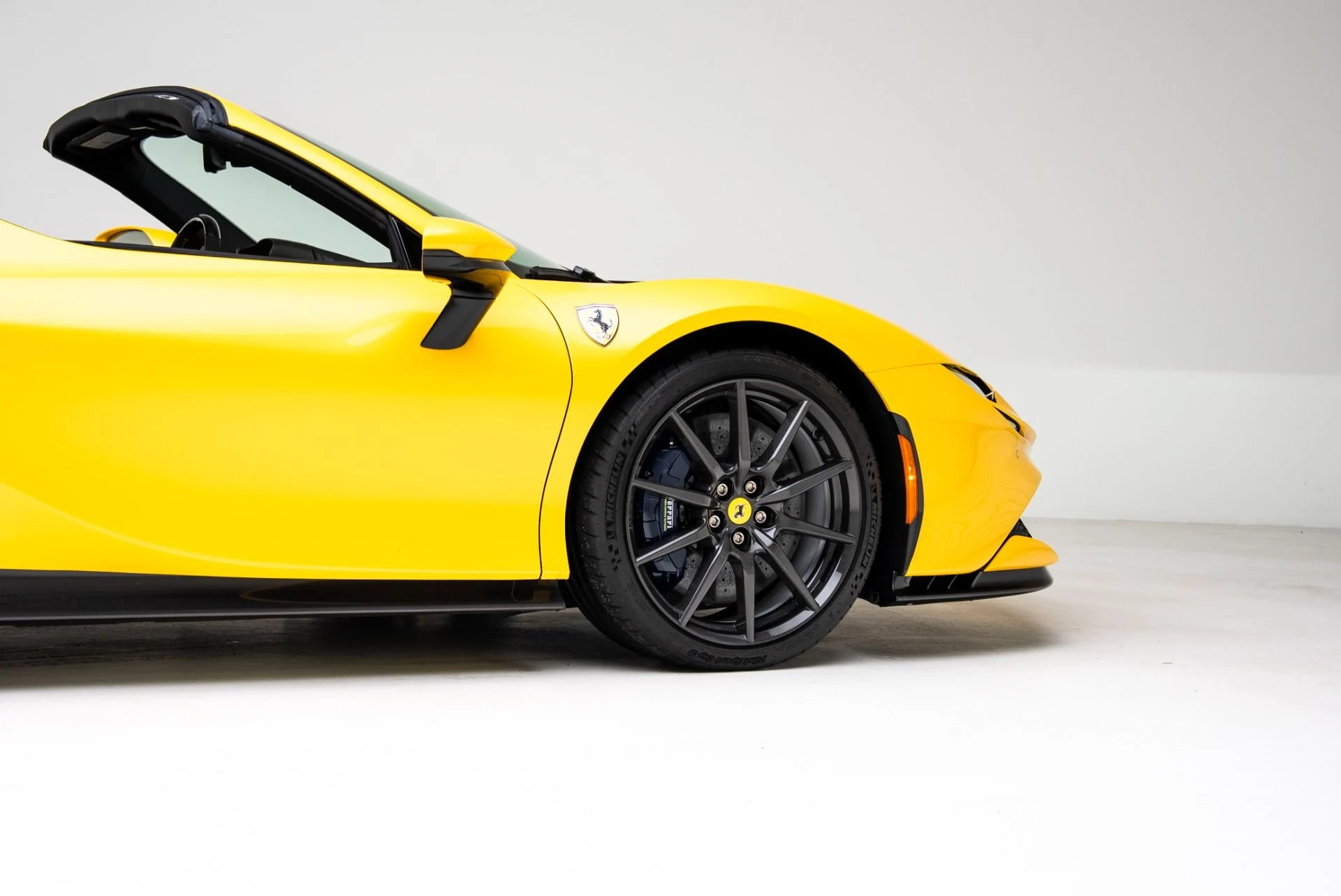 mph045_2890646539_Used_2024_Ferrari_SF_90_Spider_1770854329_92a9f45bc1