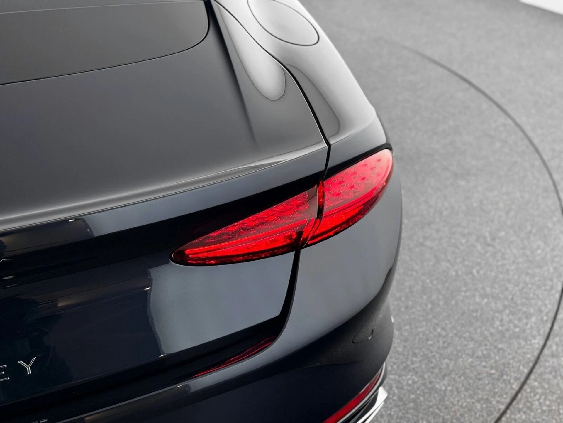 mph045_2897465581_abe1e34fbc2a8eebc6cf4951f65fc197x_a47e842ba4