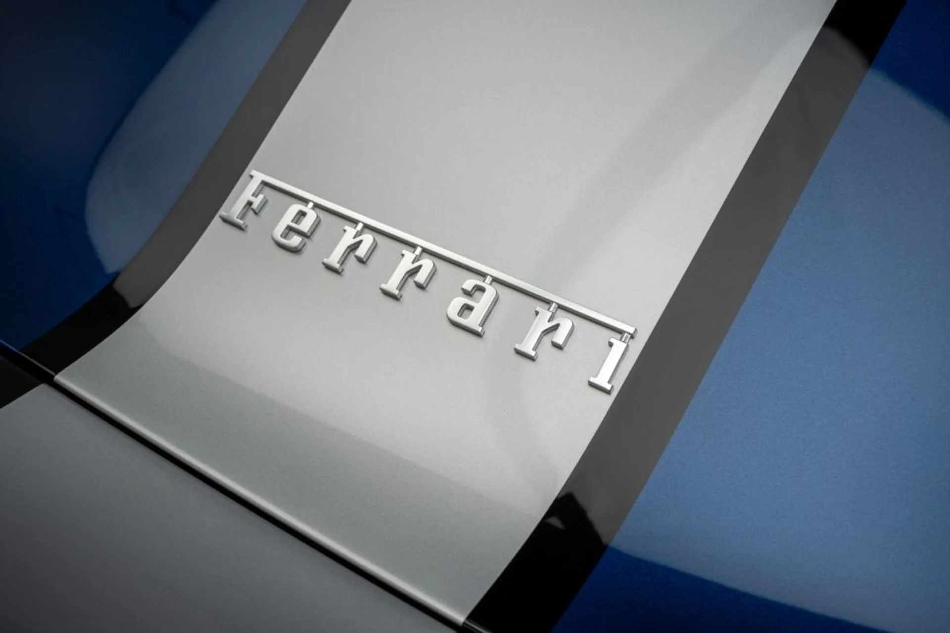 mph045_2901614455_Used_2022_Ferrari_812_Competizione_4dd5e124ce